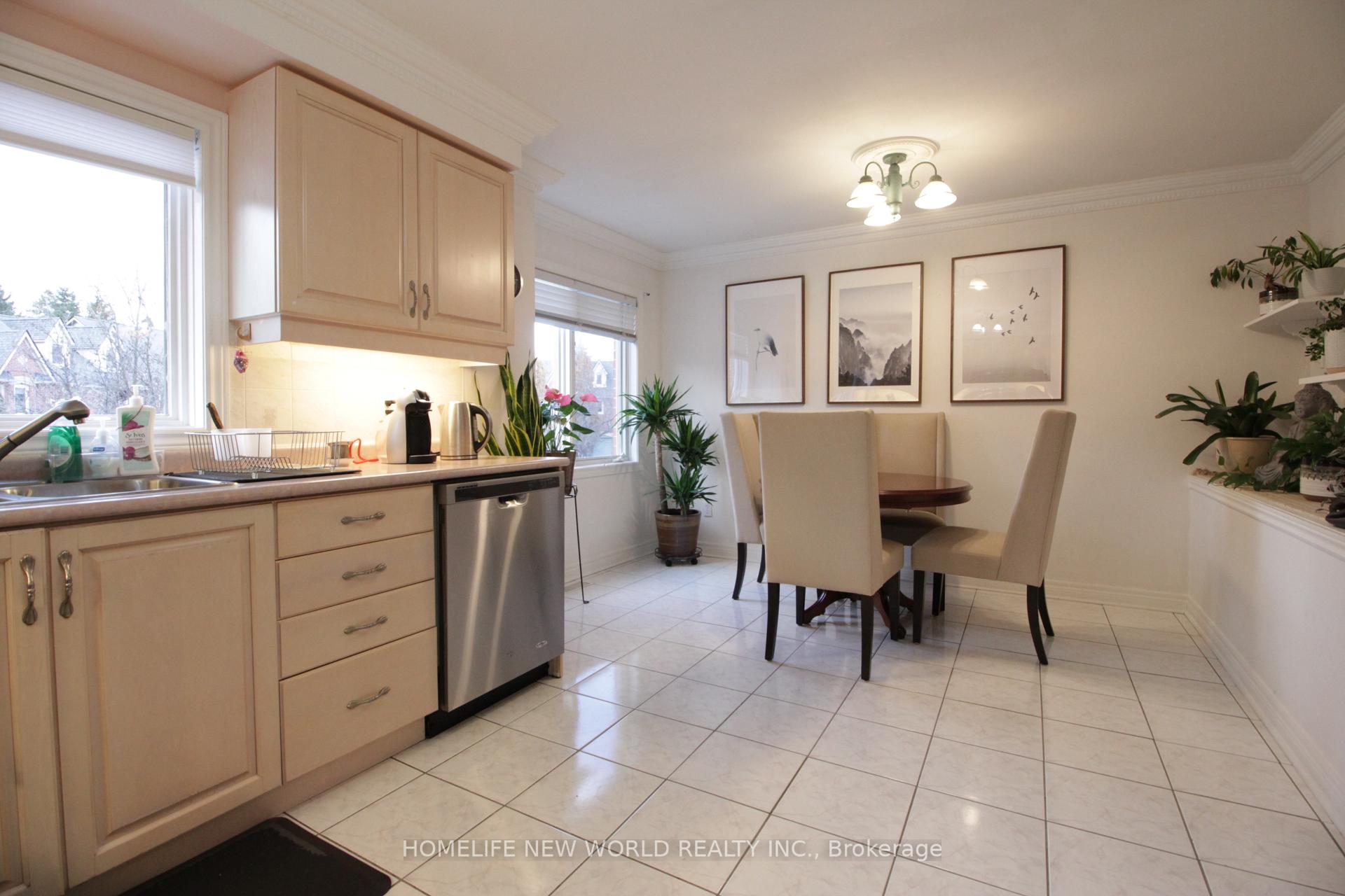 Photo 19 of 39 Marmill Way, Markham, Old Markham Village — HOMEH