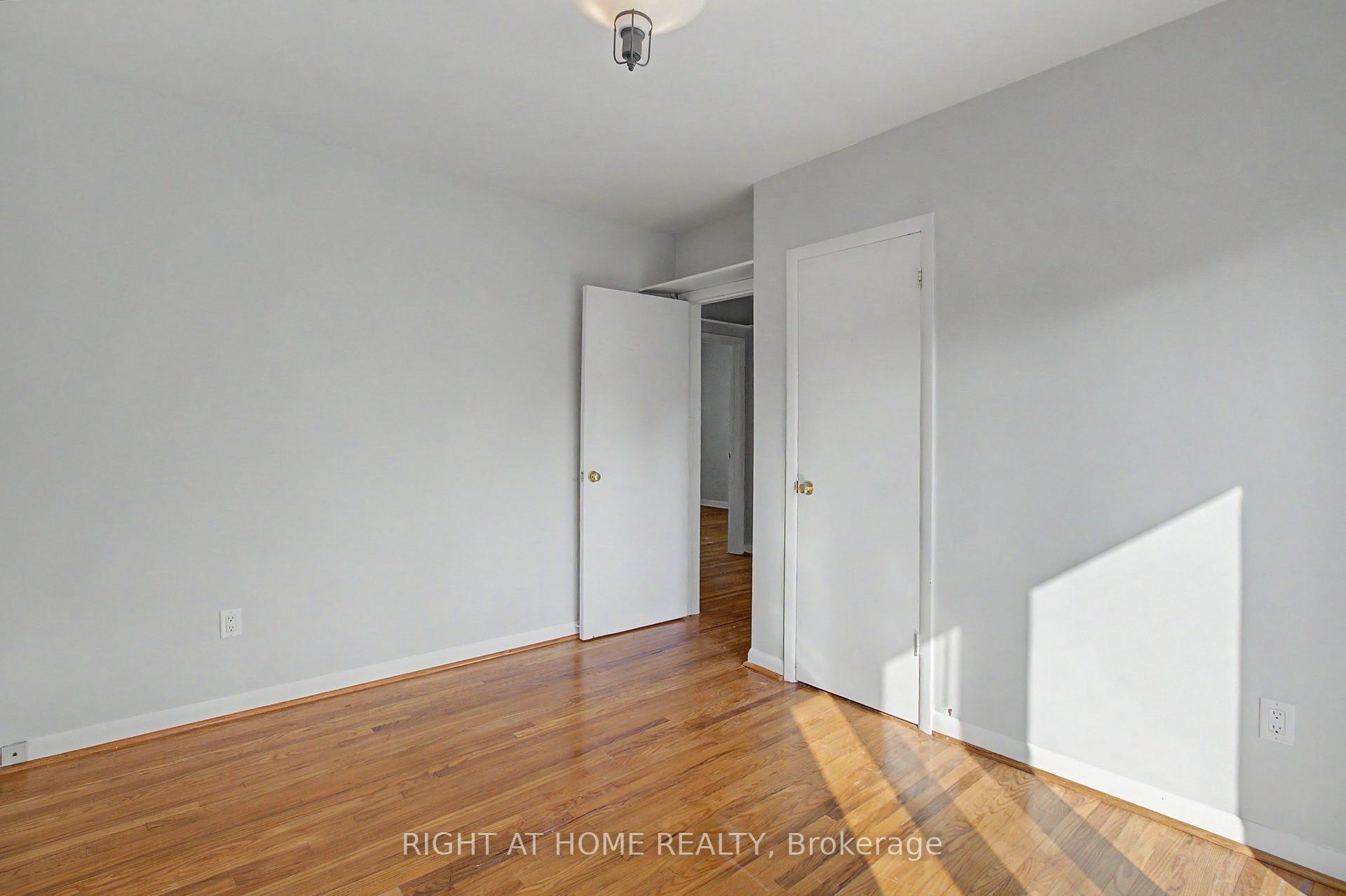Photo 16 of Unit Upper, 426 Seaton Drive, Oakville, West — HOMEH