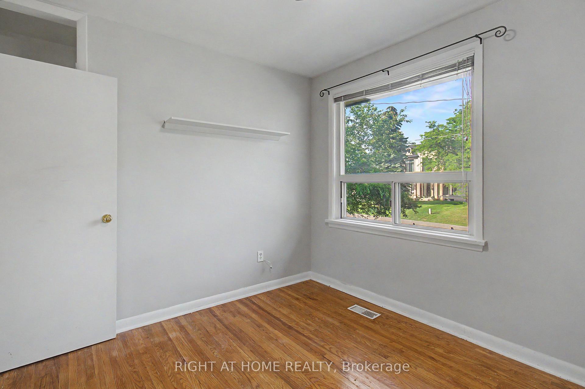 Photo 17 of Unit Upper, 426 Seaton Drive, Oakville, West — HOMEH