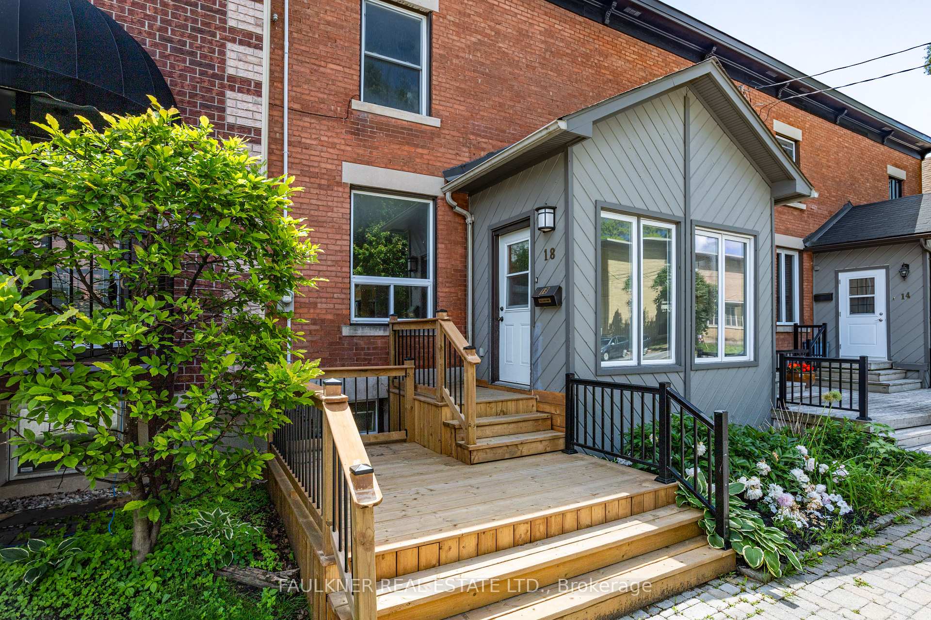 Photo 3 of 18 Herridge Street, Ottawa, Ottawa East — HOMEH