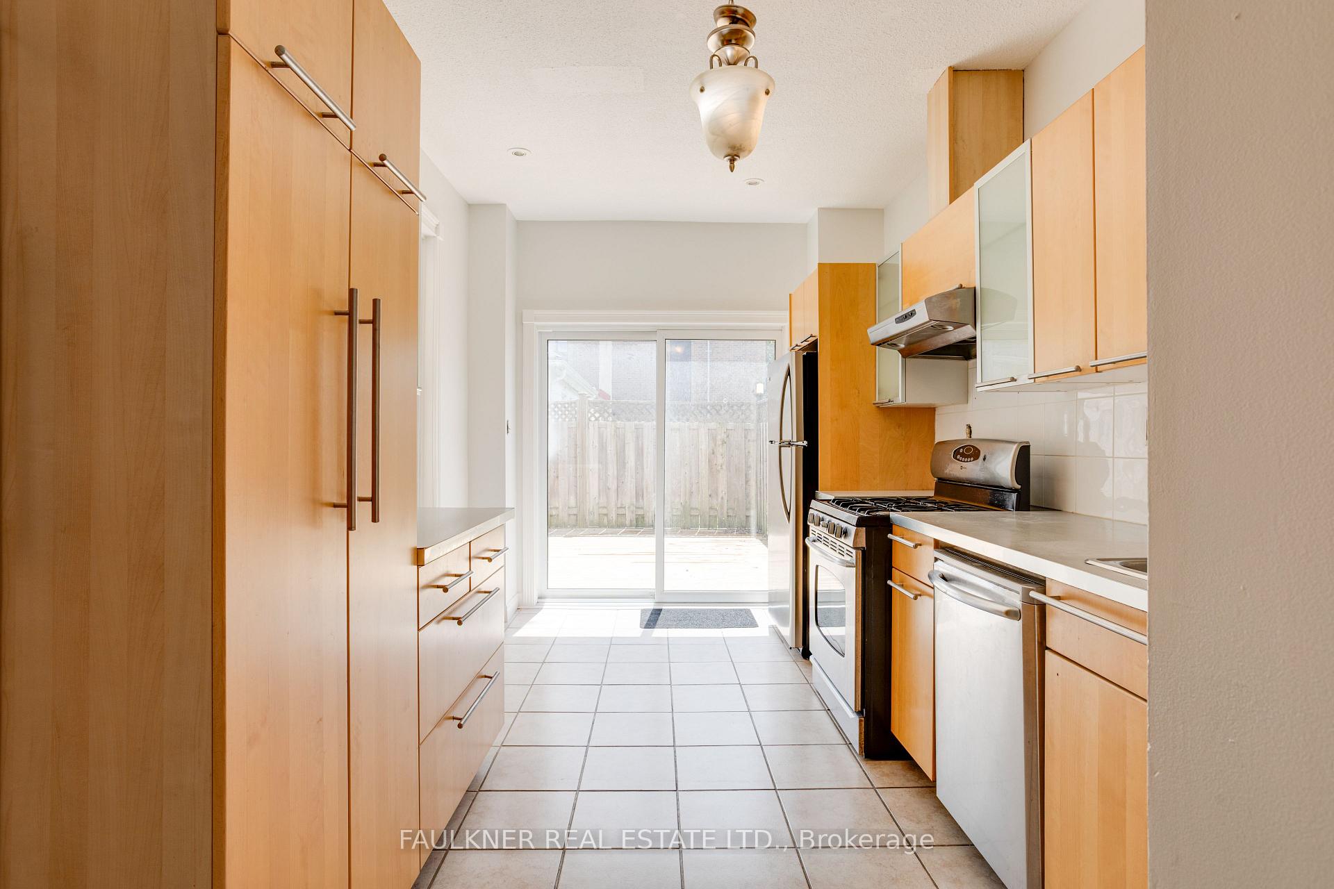 Photo 17 of 18 Herridge Street, Ottawa, Ottawa East — HOMEH