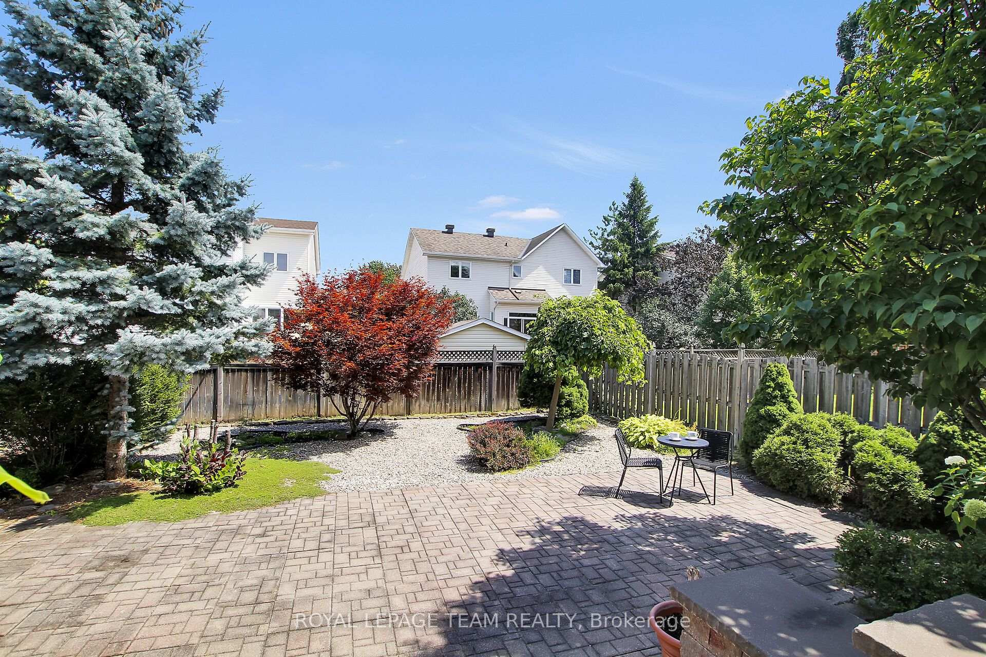 Photo 4 of 12 Mattawa Crescent, Ottawa, Kanata - Bridlewood — HOMEH