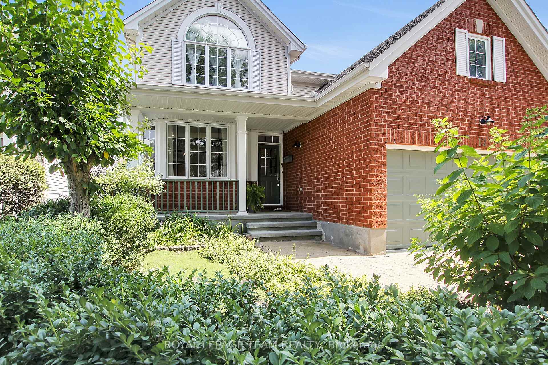 Photo 7 of 12 Mattawa Crescent, Ottawa, Kanata - Bridlewood — HOMEH