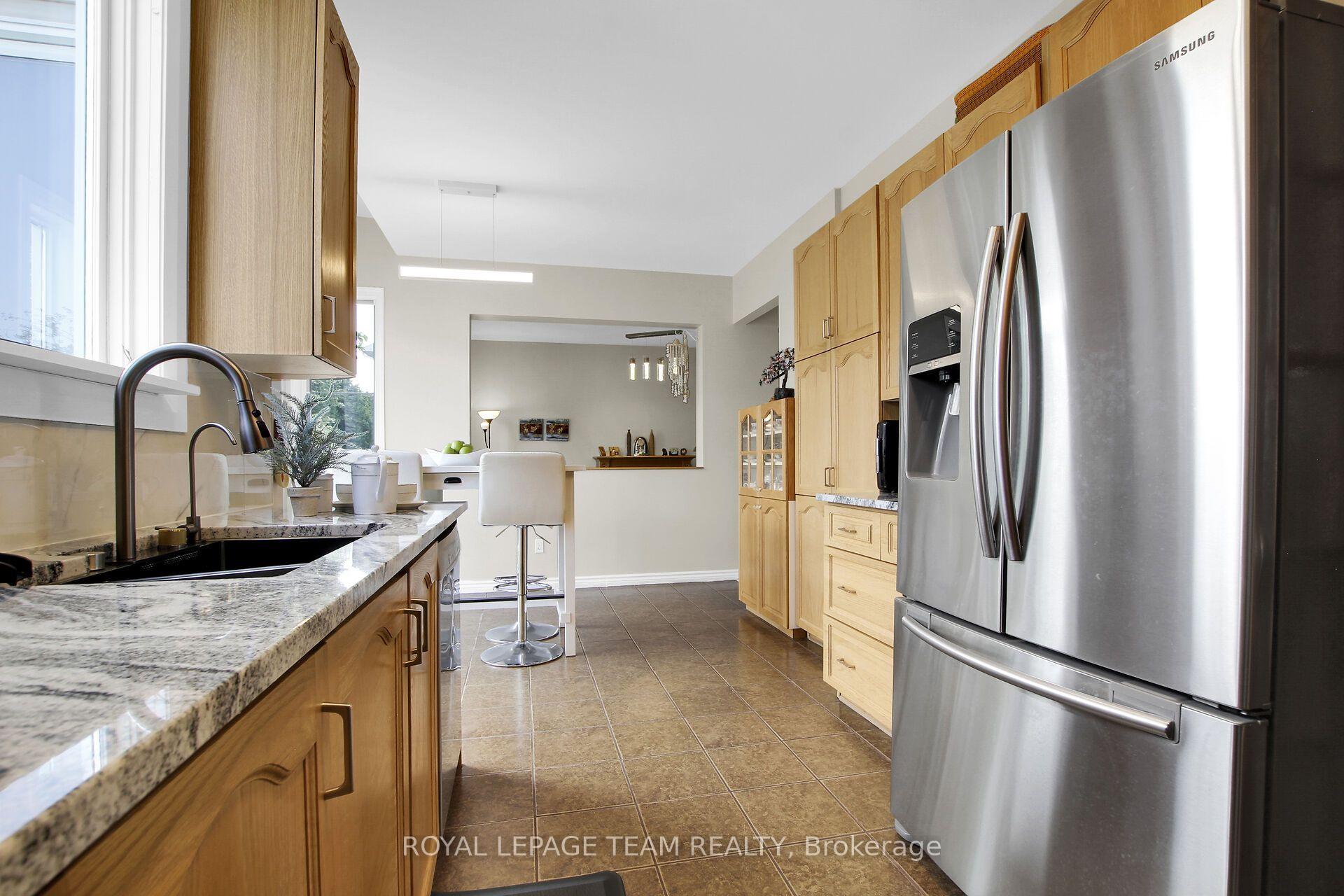 Photo 21 of 12 Mattawa Crescent, Ottawa, Kanata - Bridlewood — HOMEH