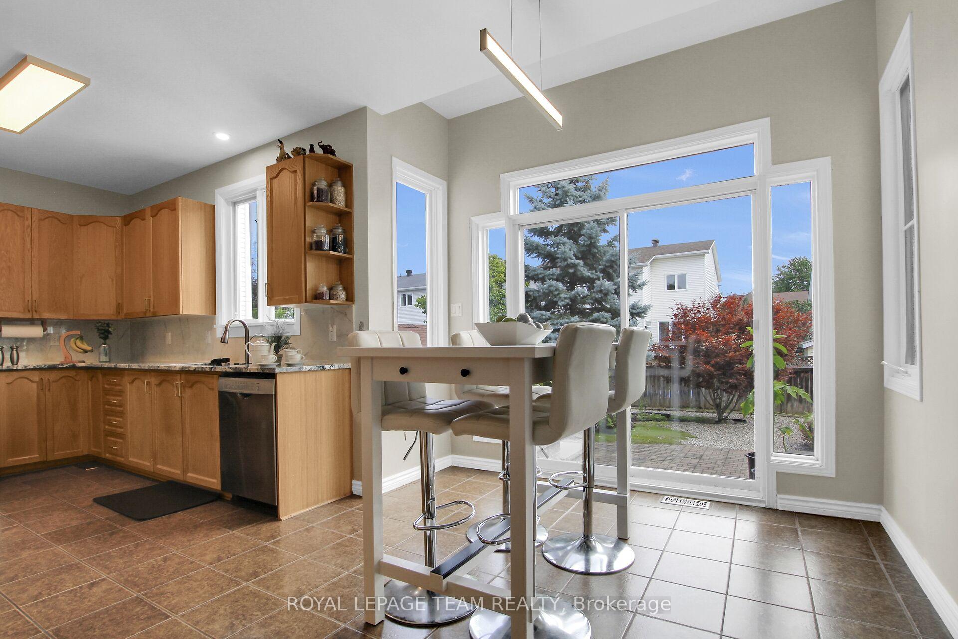 Photo 22 of 12 Mattawa Crescent, Ottawa, Kanata - Bridlewood — HOMEH