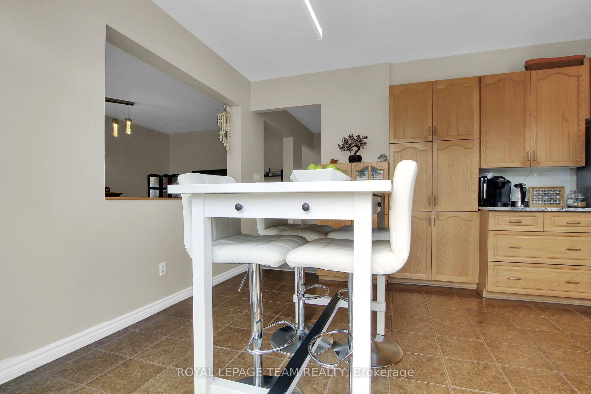 Photo 27 of 12 Mattawa Crescent, Ottawa, Kanata - Bridlewood — HOMEH