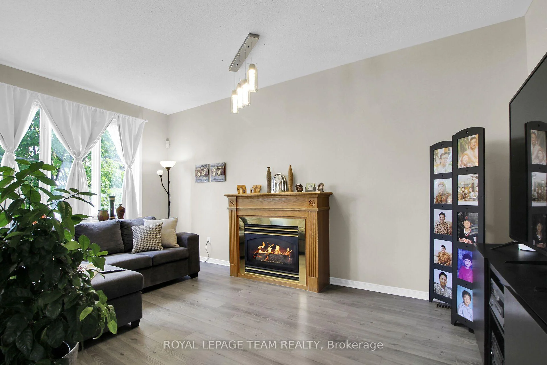Photo 24 of 12 Mattawa Crescent, Ottawa, Kanata - Bridlewood — HOMEH