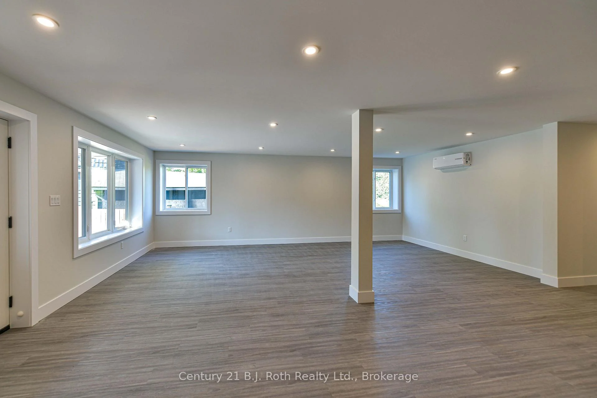 Photo 18 of Unit 1 (Main), 165 Barrie Road, Orillia — HOMEH