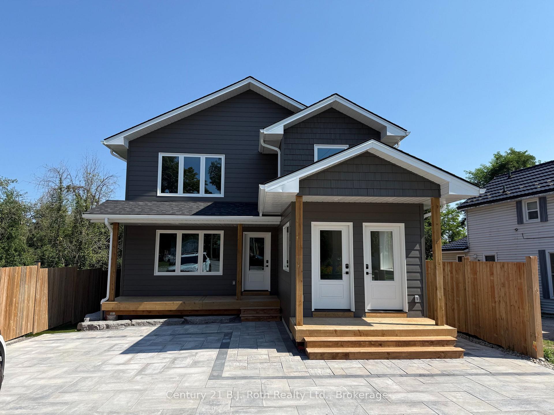 Photo 2 of Unit 3 (Lower), 165 Barrie Road, Orillia — HOMEH