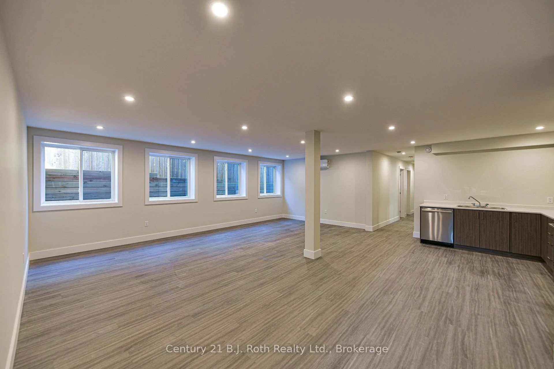 Photo 18 of Unit 3 (Lower), 165 Barrie Road, Orillia — HOMEH