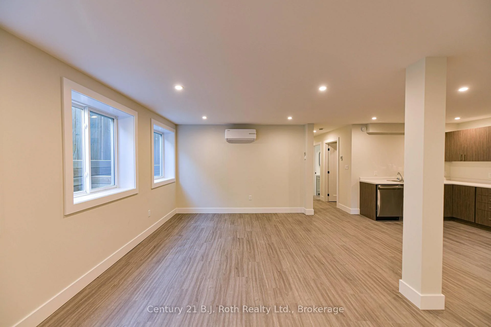 Photo 21 of Unit 3 (Lower), 165 Barrie Road, Orillia — HOMEH