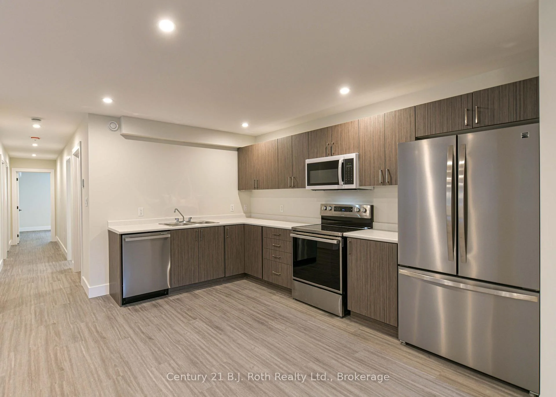Photo 24 of Unit 3 (Lower), 165 Barrie Road, Orillia — HOMEH