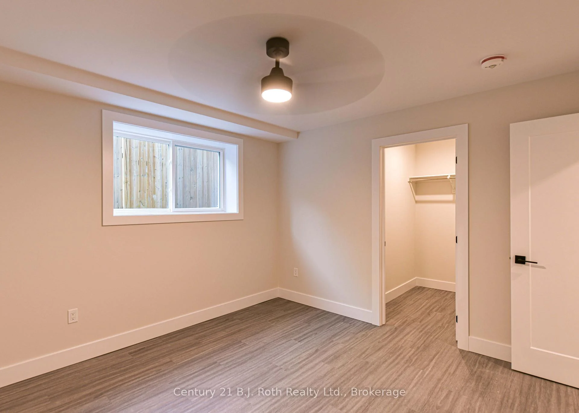 Photo 32 of Unit 3 (Lower), 165 Barrie Road, Orillia — HOMEH