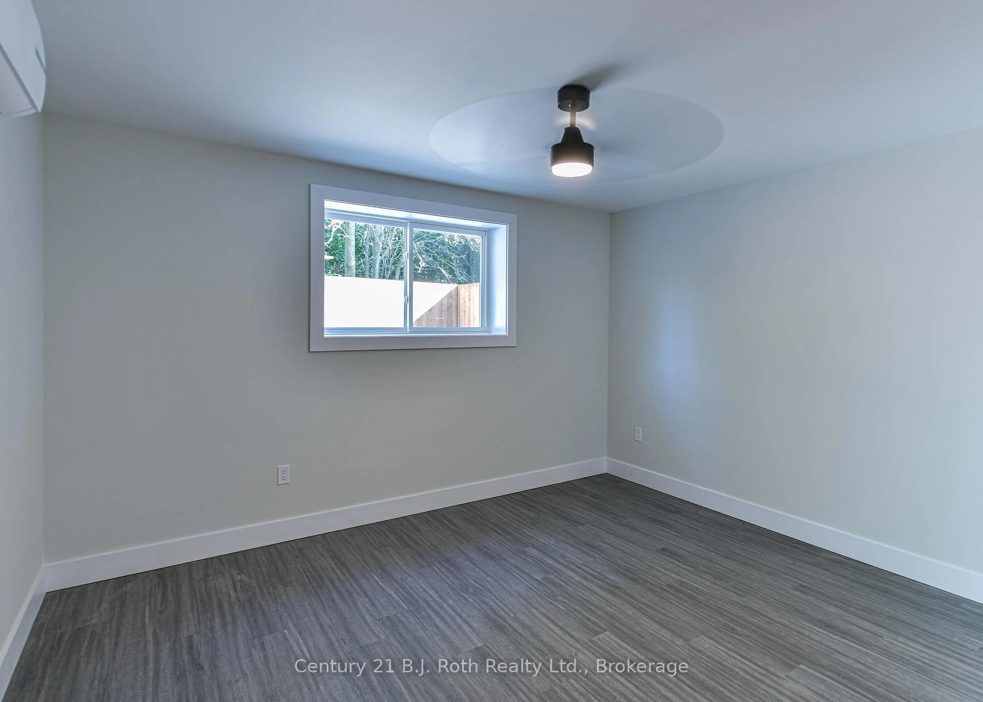 Photo 35 of Unit 3 (Lower), 165 Barrie Road, Orillia — HOMEH