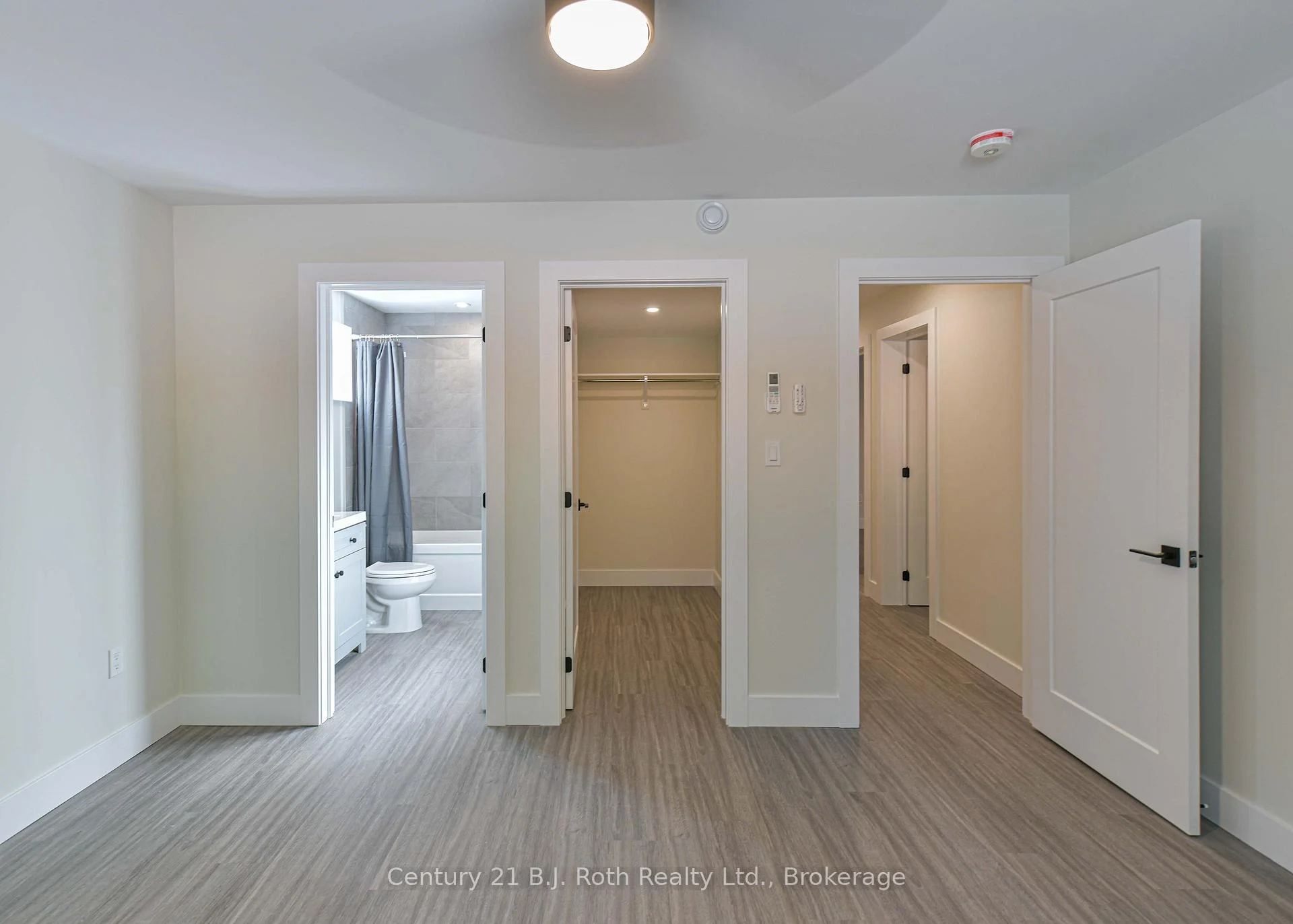 Photo 36 of Unit 3 (Lower), 165 Barrie Road, Orillia — HOMEH