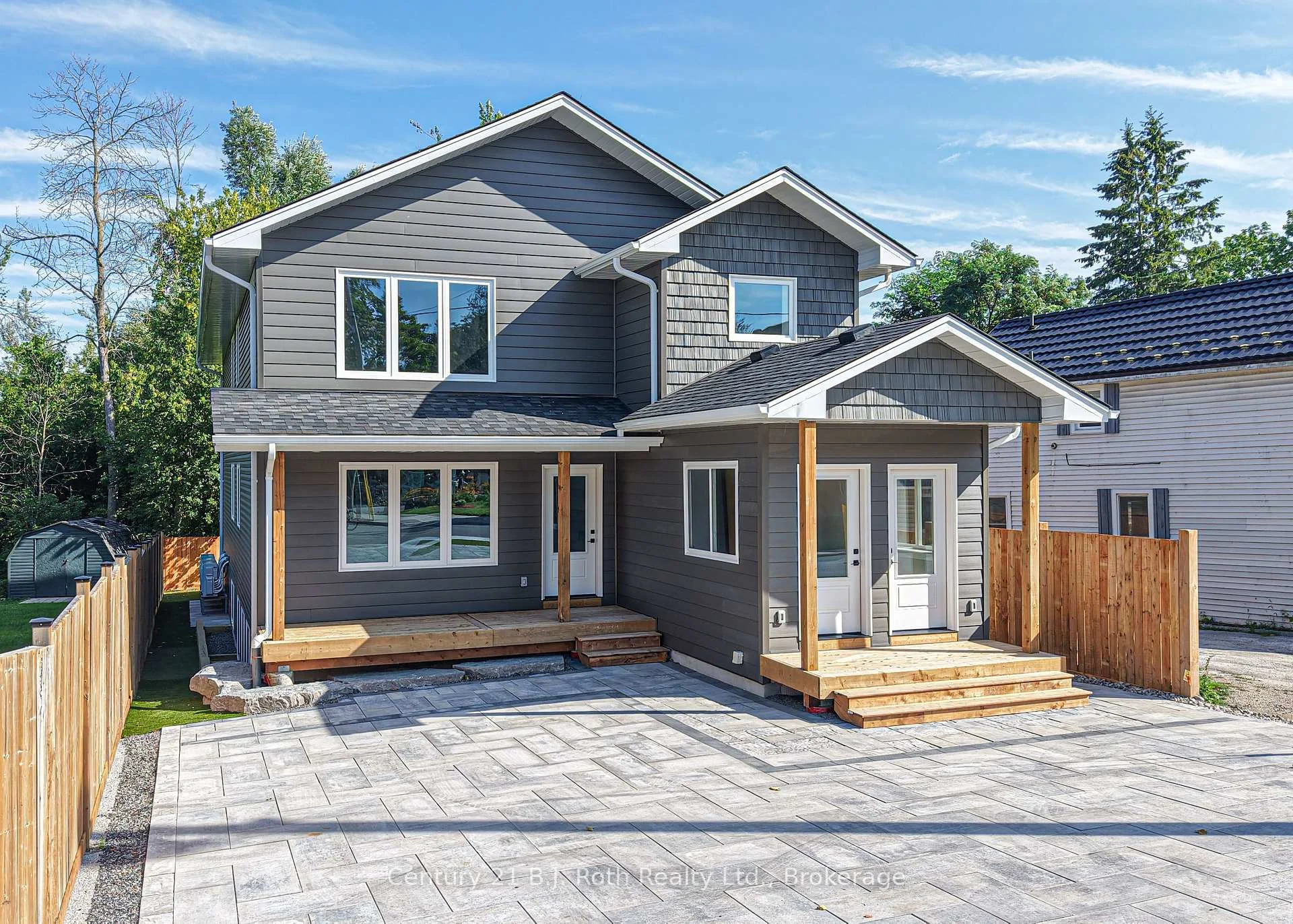 Photo 1 of Unit 2 (Upper), 165 Barrie Road, Orillia — HOMEH