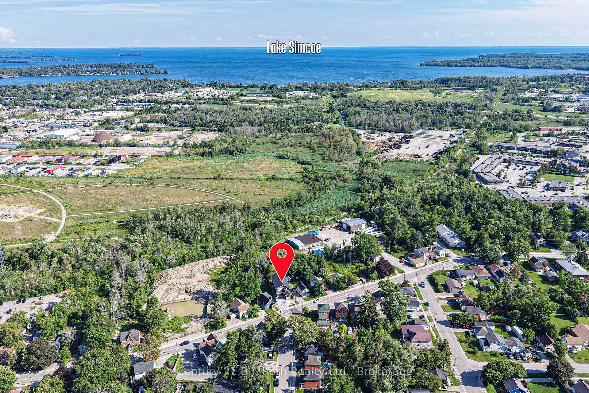 Photo 12 of Unit 2 (Upper), 165 Barrie Road, Orillia — HOMEH