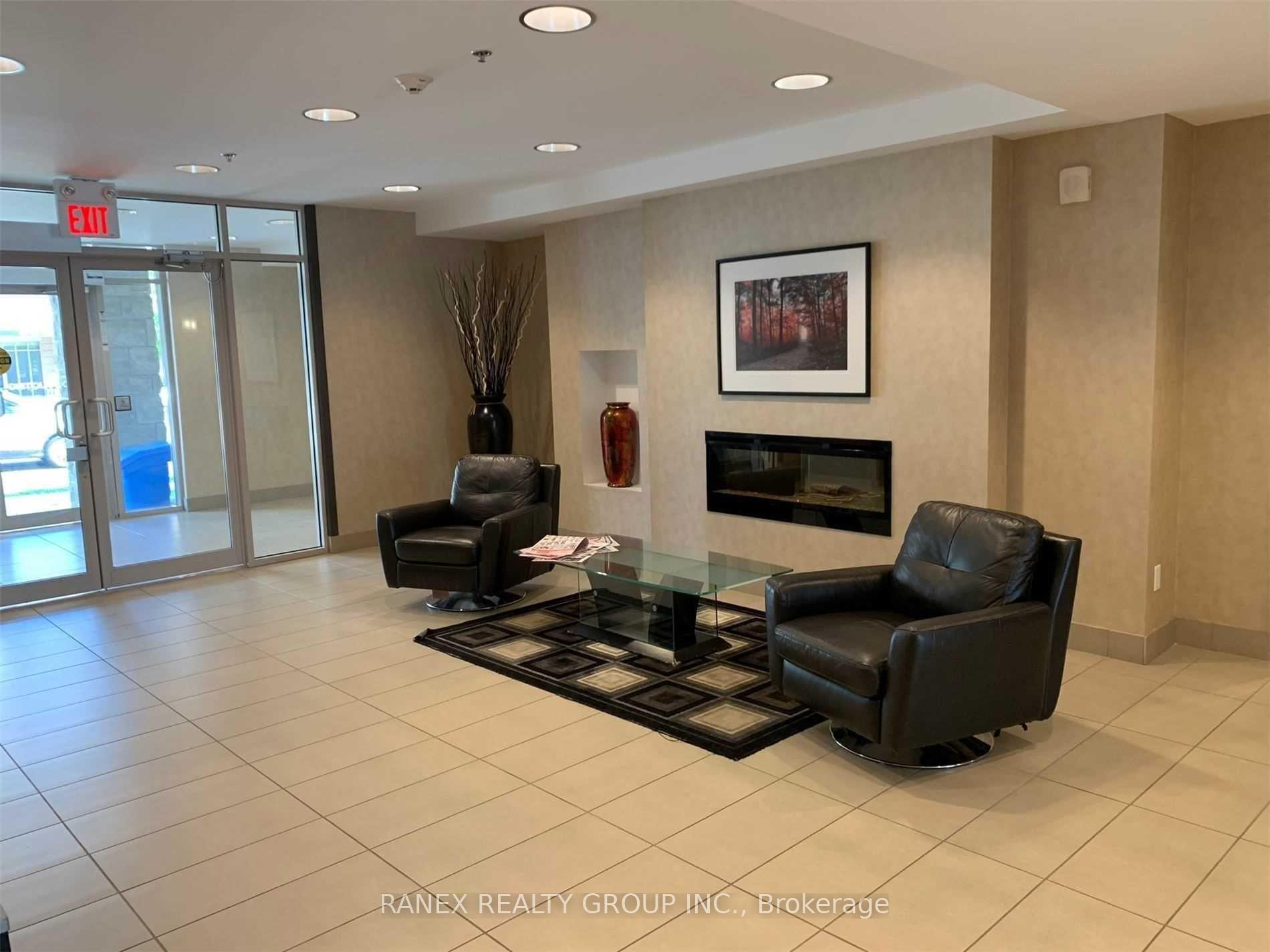Photo 3 of Unit 424, 5317 Upper Middle Road, Burlington, Orchard — HOMEH