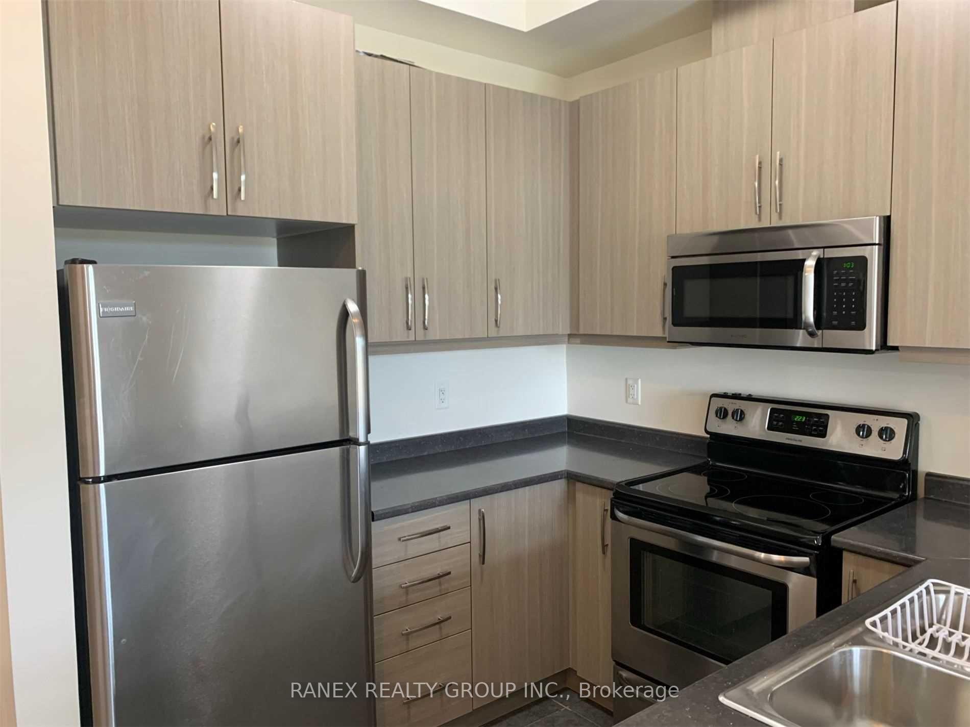 Photo 10 of Unit 424, 5317 Upper Middle Road, Burlington, Orchard — HOMEH