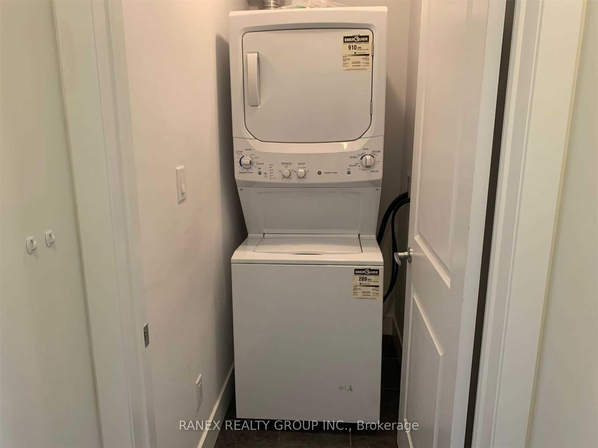 Photo 20 of Unit 424, 5317 Upper Middle Road, Burlington, Orchard — HOMEH