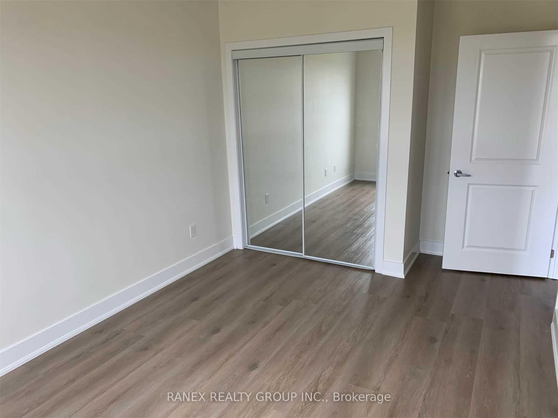 Photo 28 of Unit 424, 5317 Upper Middle Road, Burlington, Orchard — HOMEH
