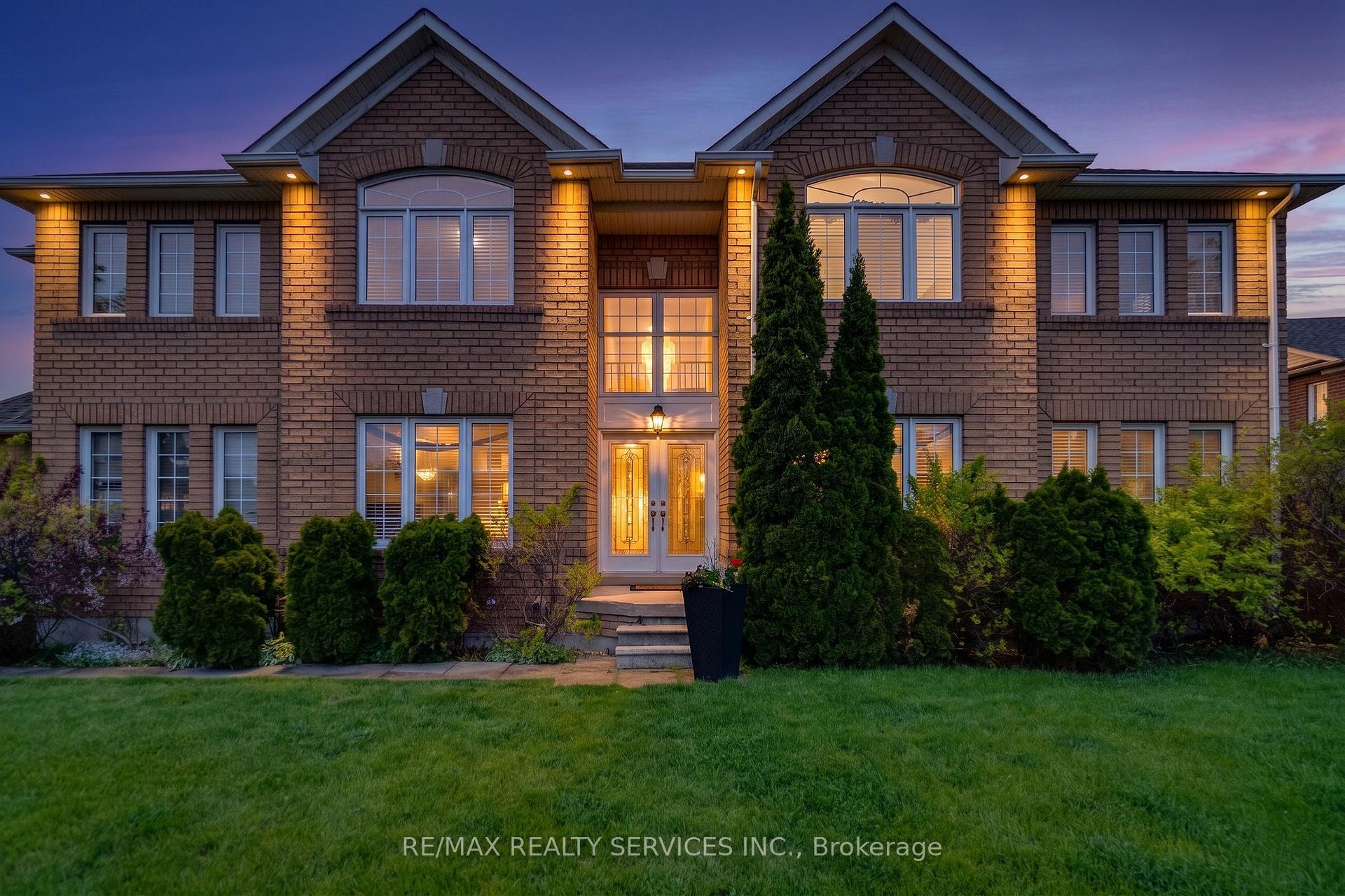 Photo 1 of 7419 Black Walnut Trail, Mississauga, Lisgar — HOMEH