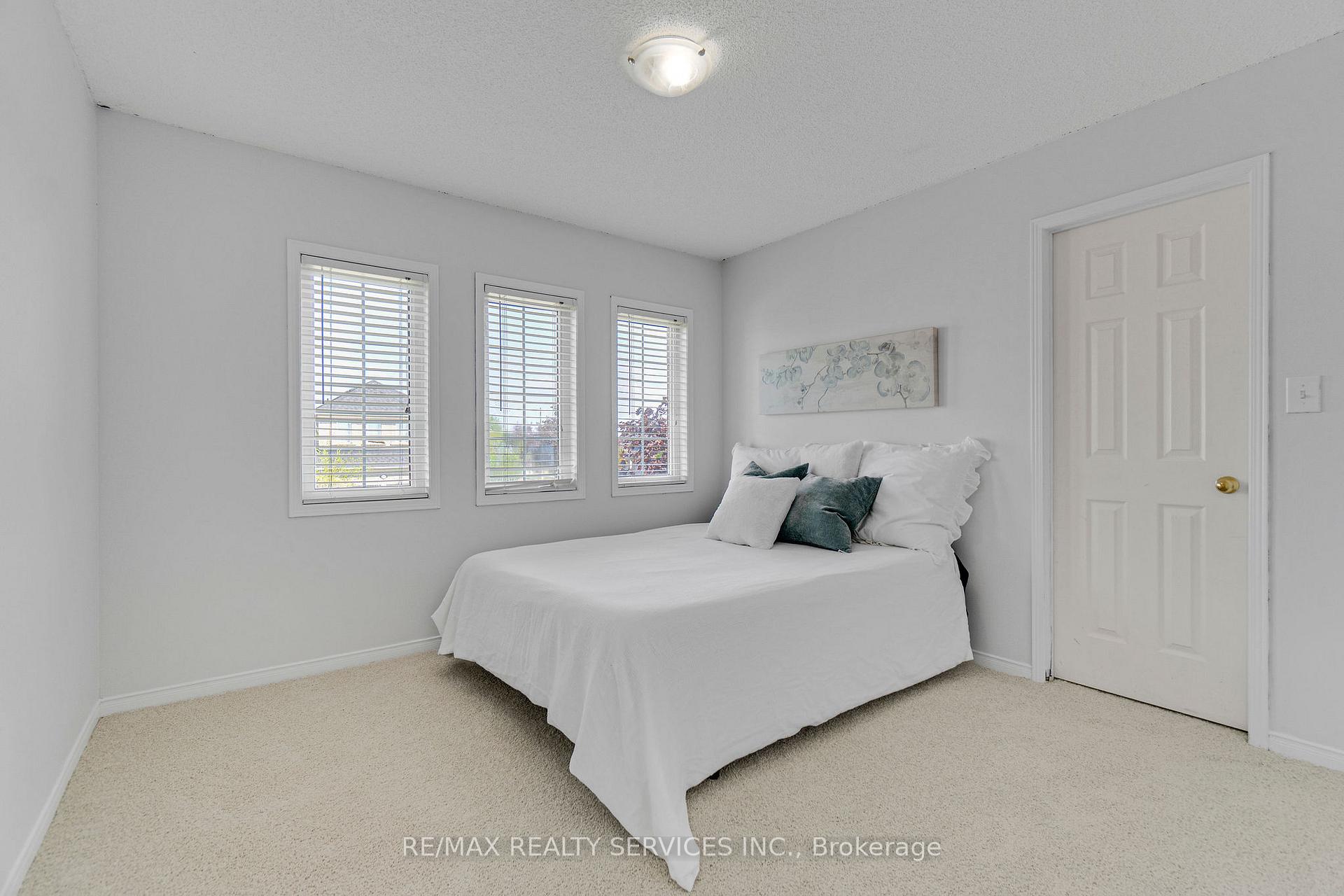 Photo 34 of 7419 Black Walnut Trail, Mississauga, Lisgar — HOMEH