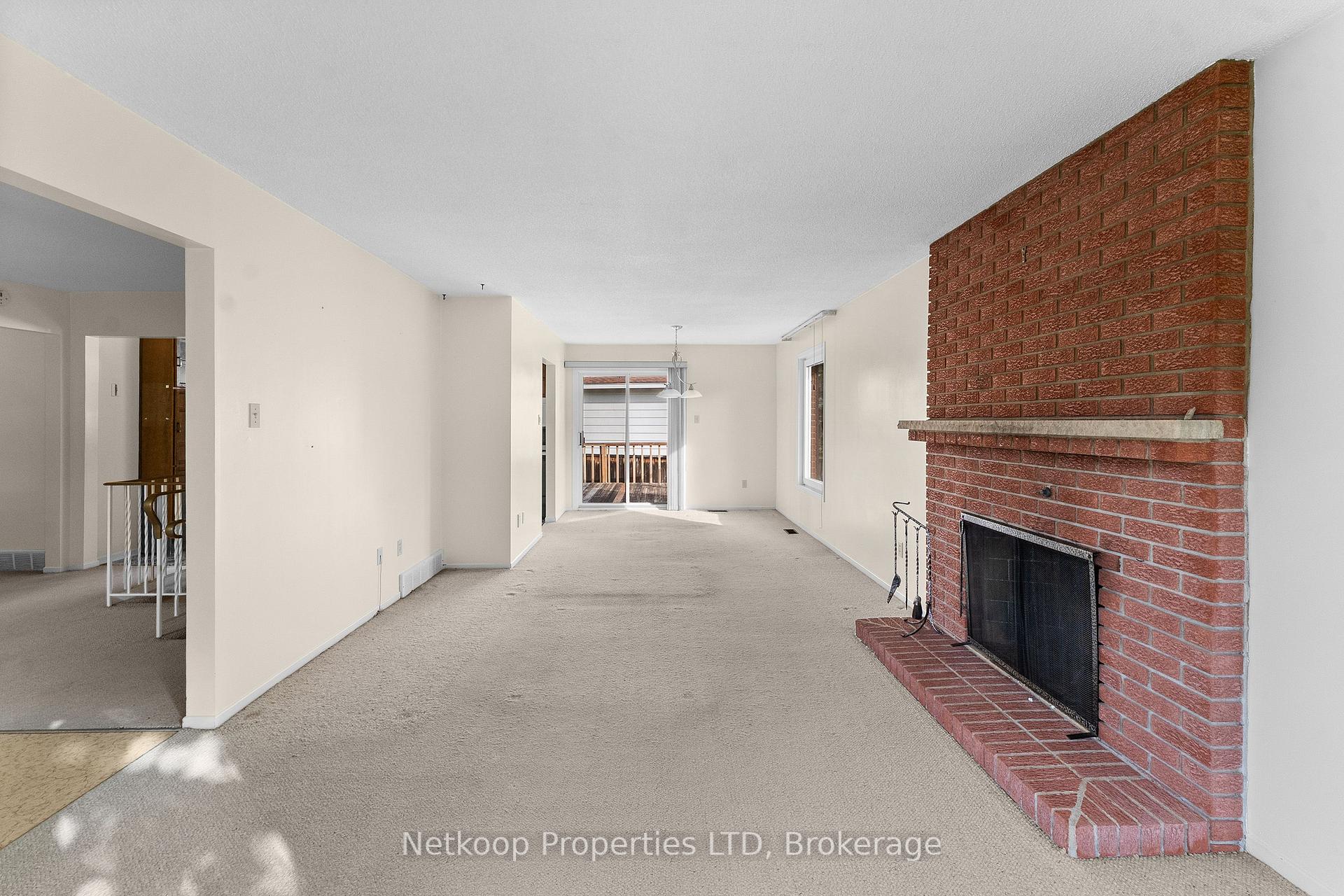 Photo 12 of 1794 Bonaventure Terrace, Ottawa, Convent Glen South — HOMEH