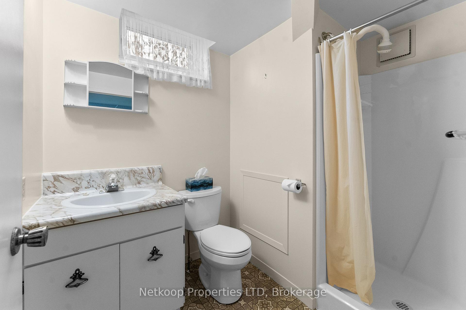 Photo 31 of 1794 Bonaventure Terrace, Ottawa, Convent Glen South — HOMEH