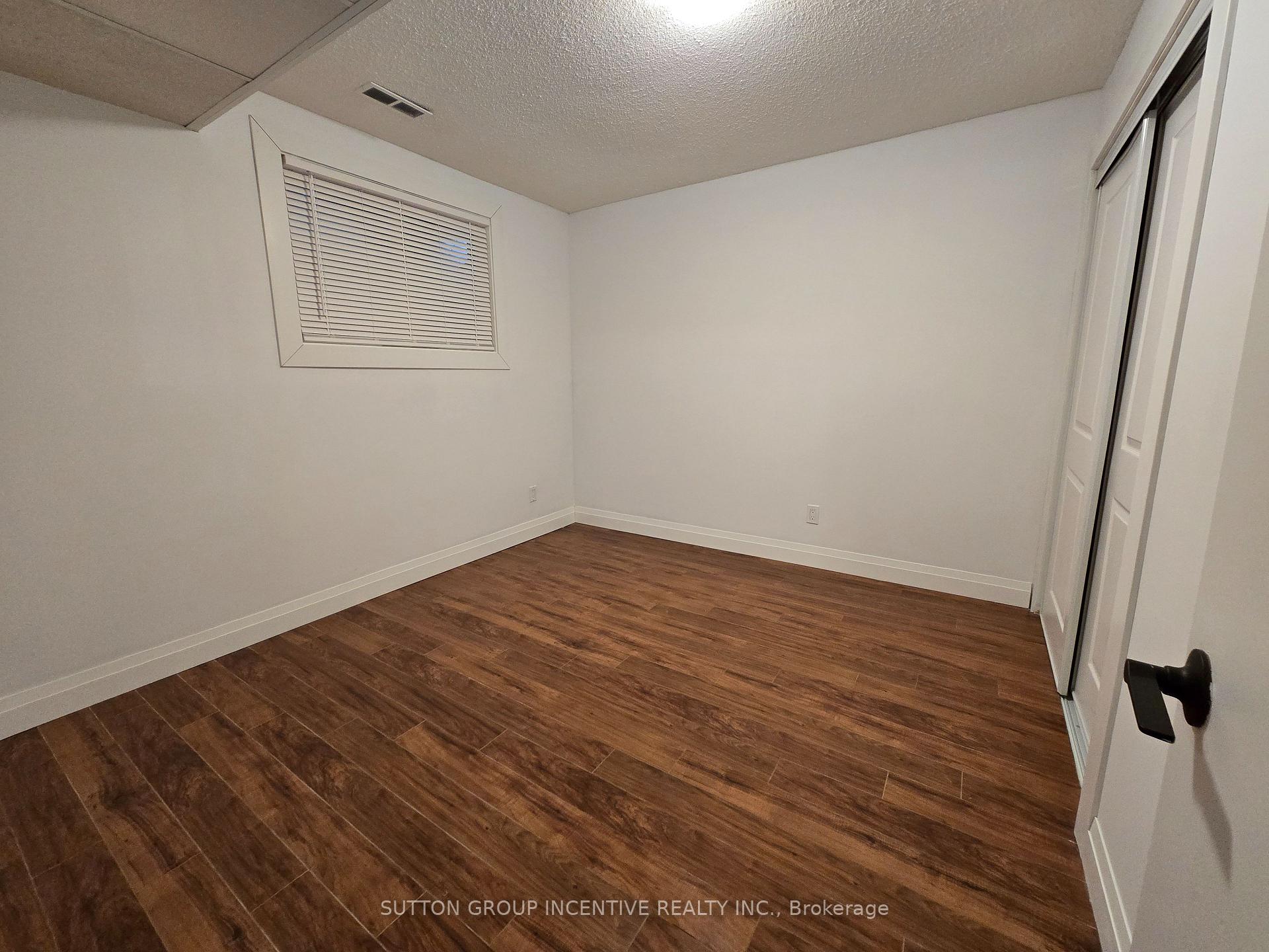 Photo 15 of Unit Lower, 211 Cliff Road, Barrie, South Shore — HOMEH