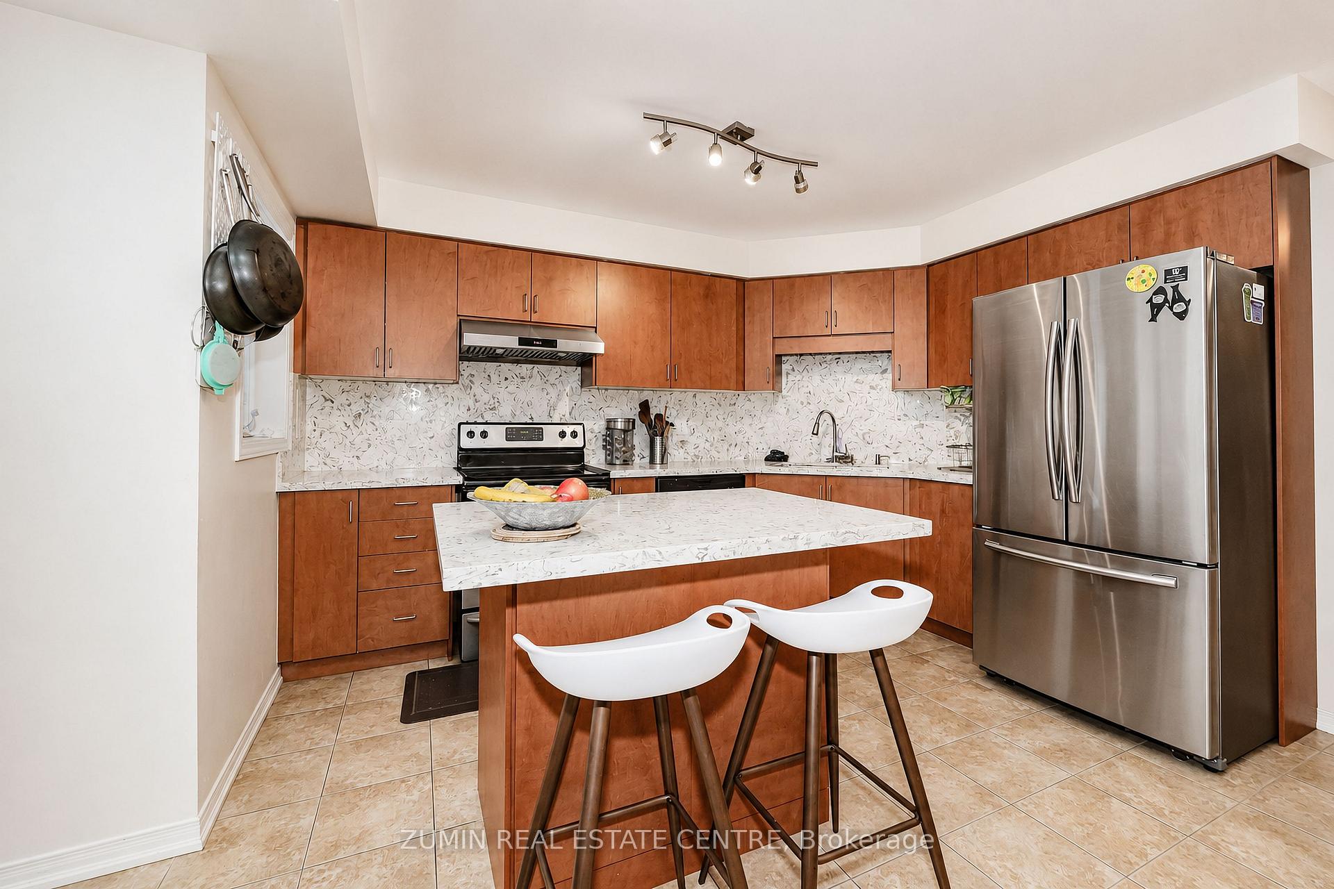 Photo 5 of 69 Eastern Skies Way, Markham, Wismer — HOMEH