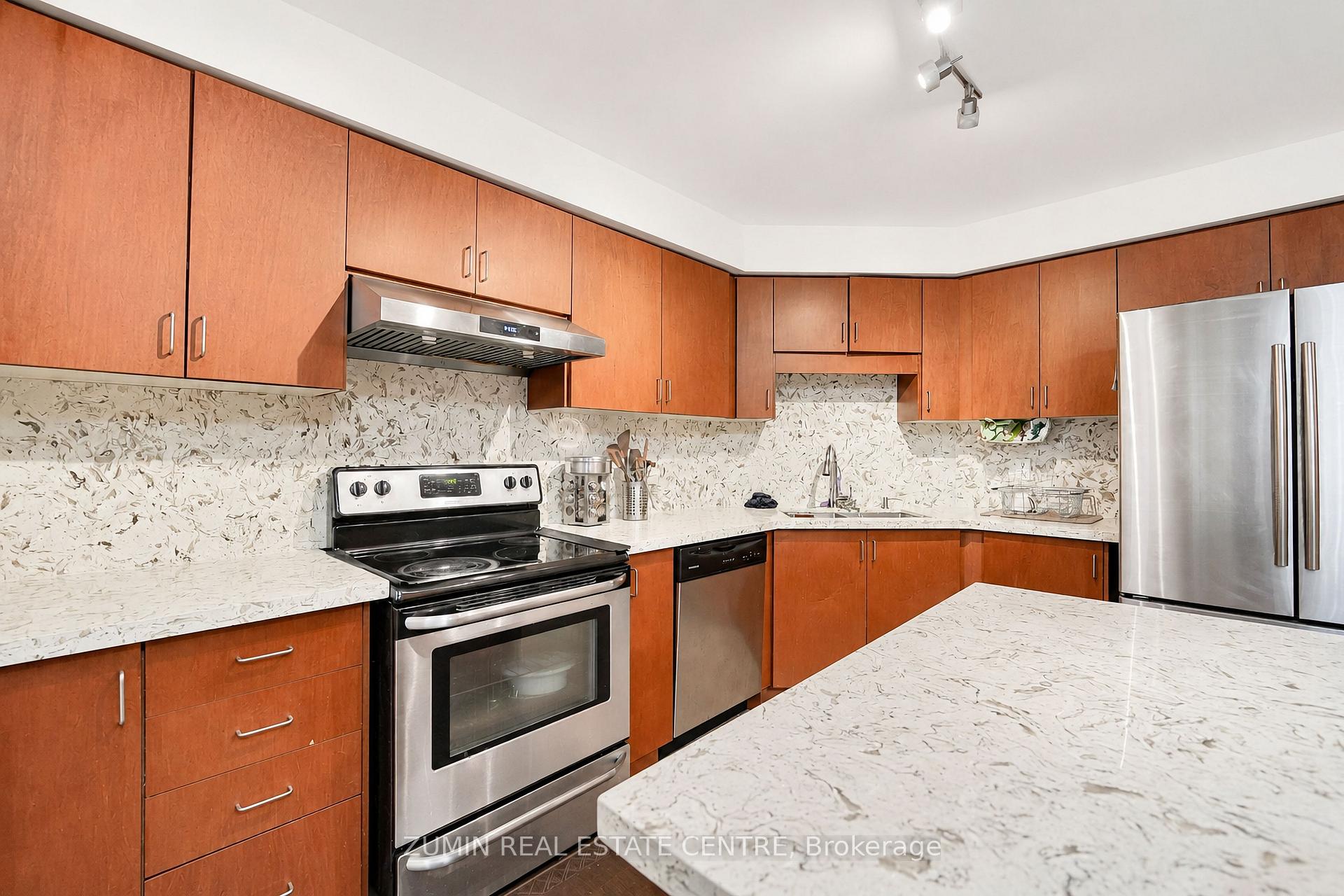 Photo 6 of 69 Eastern Skies Way, Markham, Wismer — HOMEH
