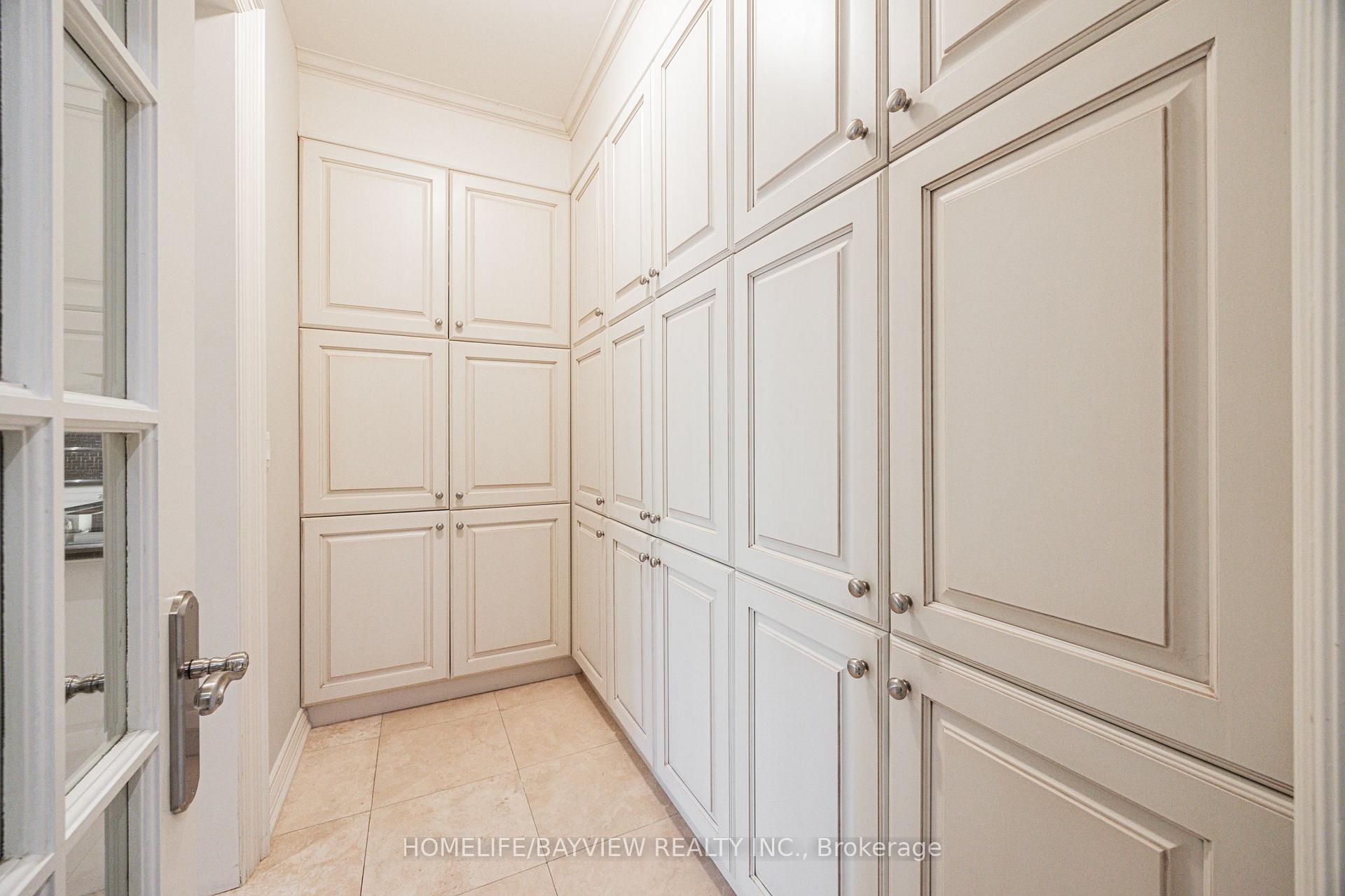Photo 18 of 208 Holmes Avenue, North York, Willowdale East — HOMEH