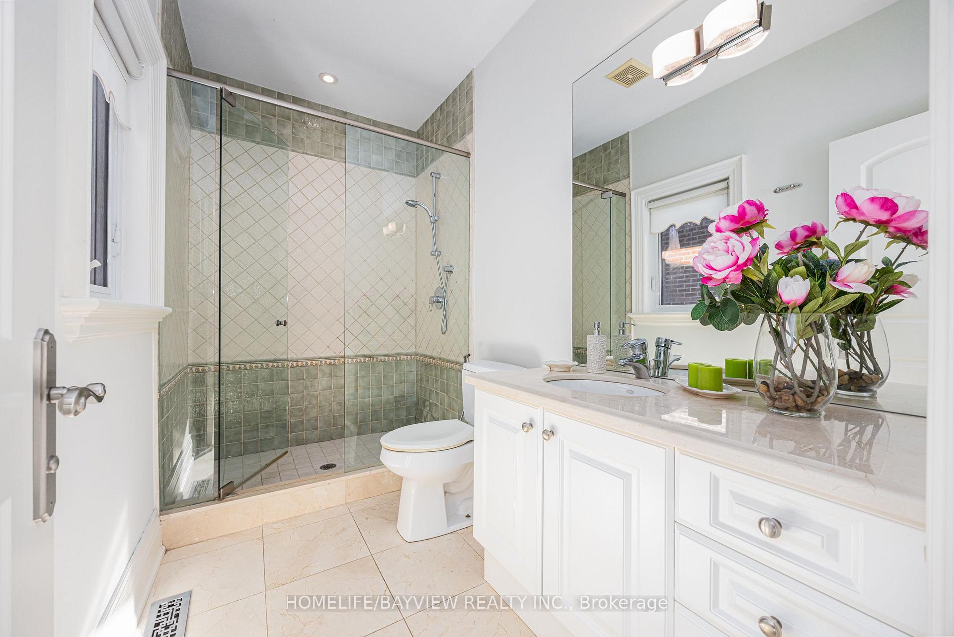 Photo 25 of 208 Holmes Avenue, North York, Willowdale East — HOMEH