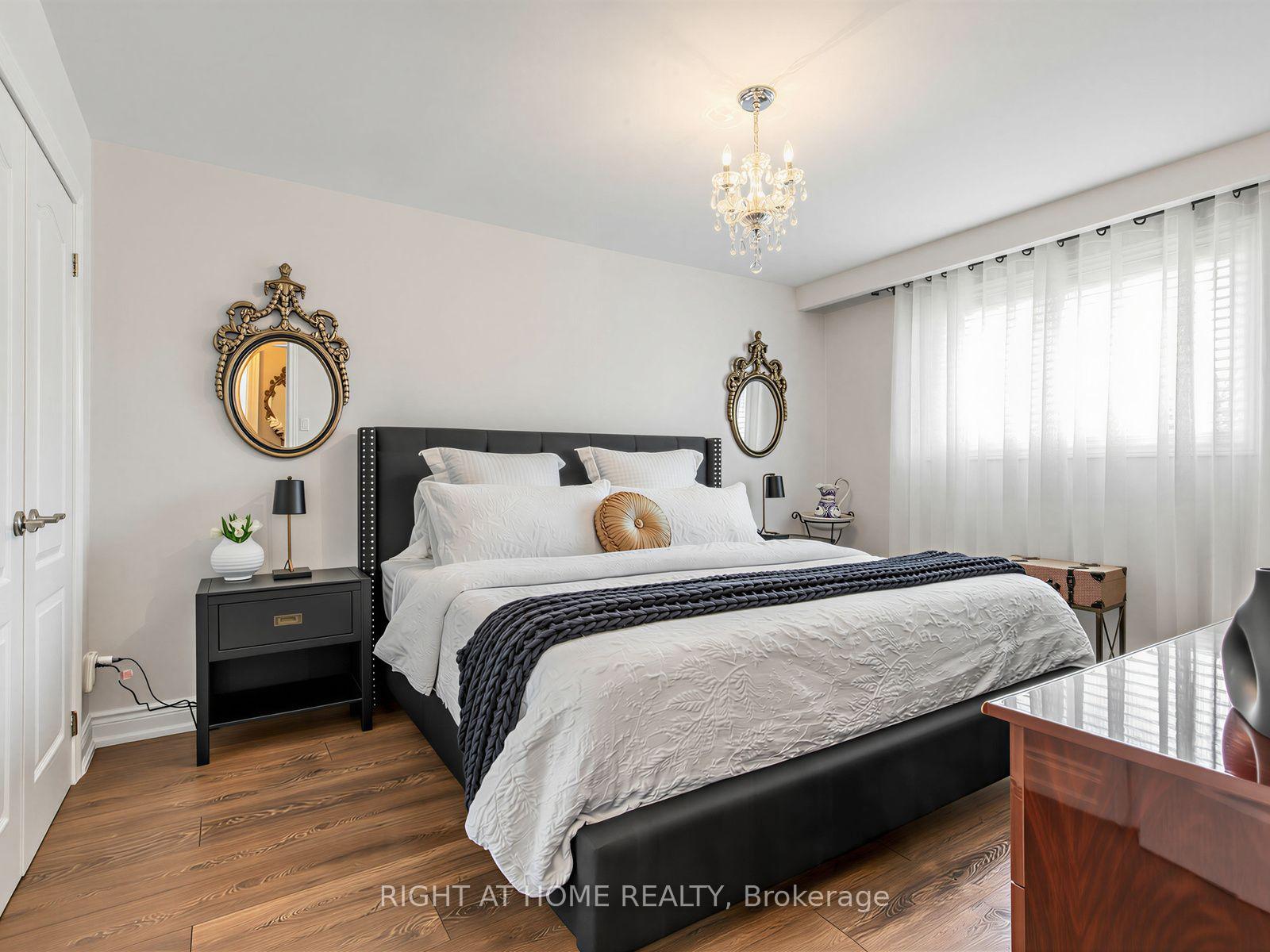 Photo 13 of 2 Grenadine Court, North York, Humber Summit — HOMEH