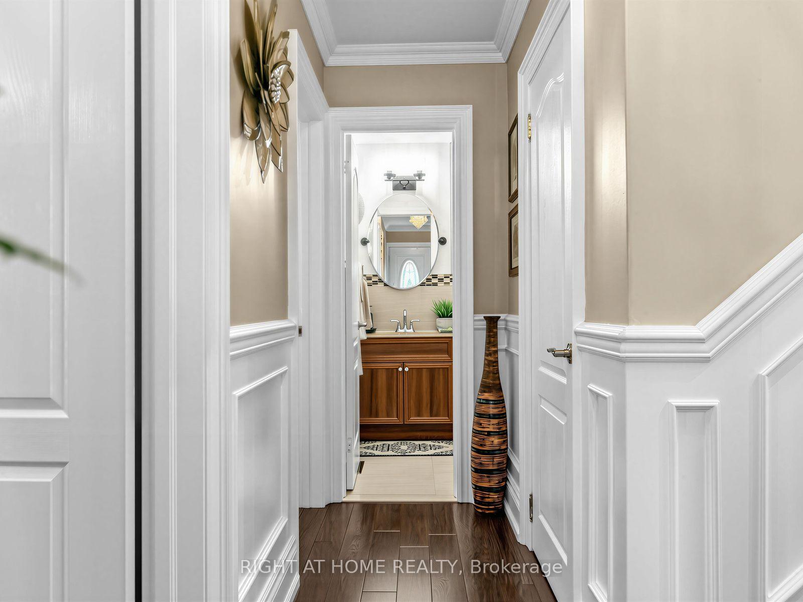 Photo 24 of 2 Grenadine Court, North York, Humber Summit — HOMEH