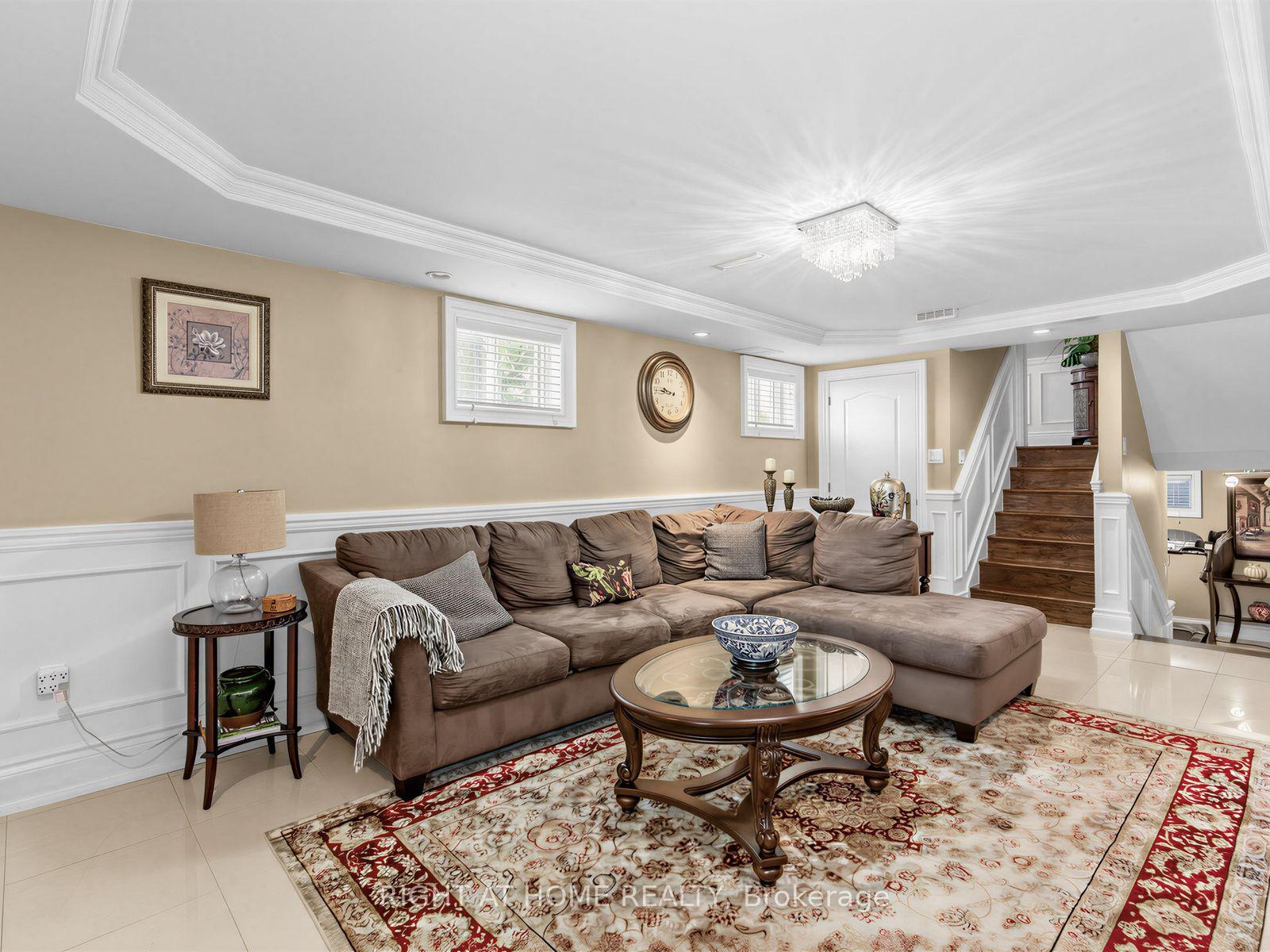 Photo 28 of 2 Grenadine Court, North York, Humber Summit — HOMEH