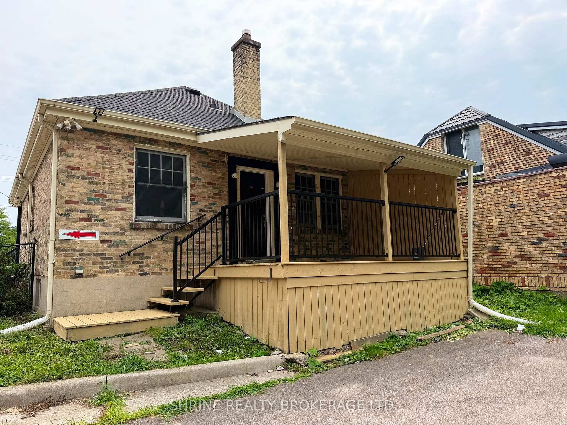 Photo 2 of 367 Springbank Drive, London, South D — HOMEH