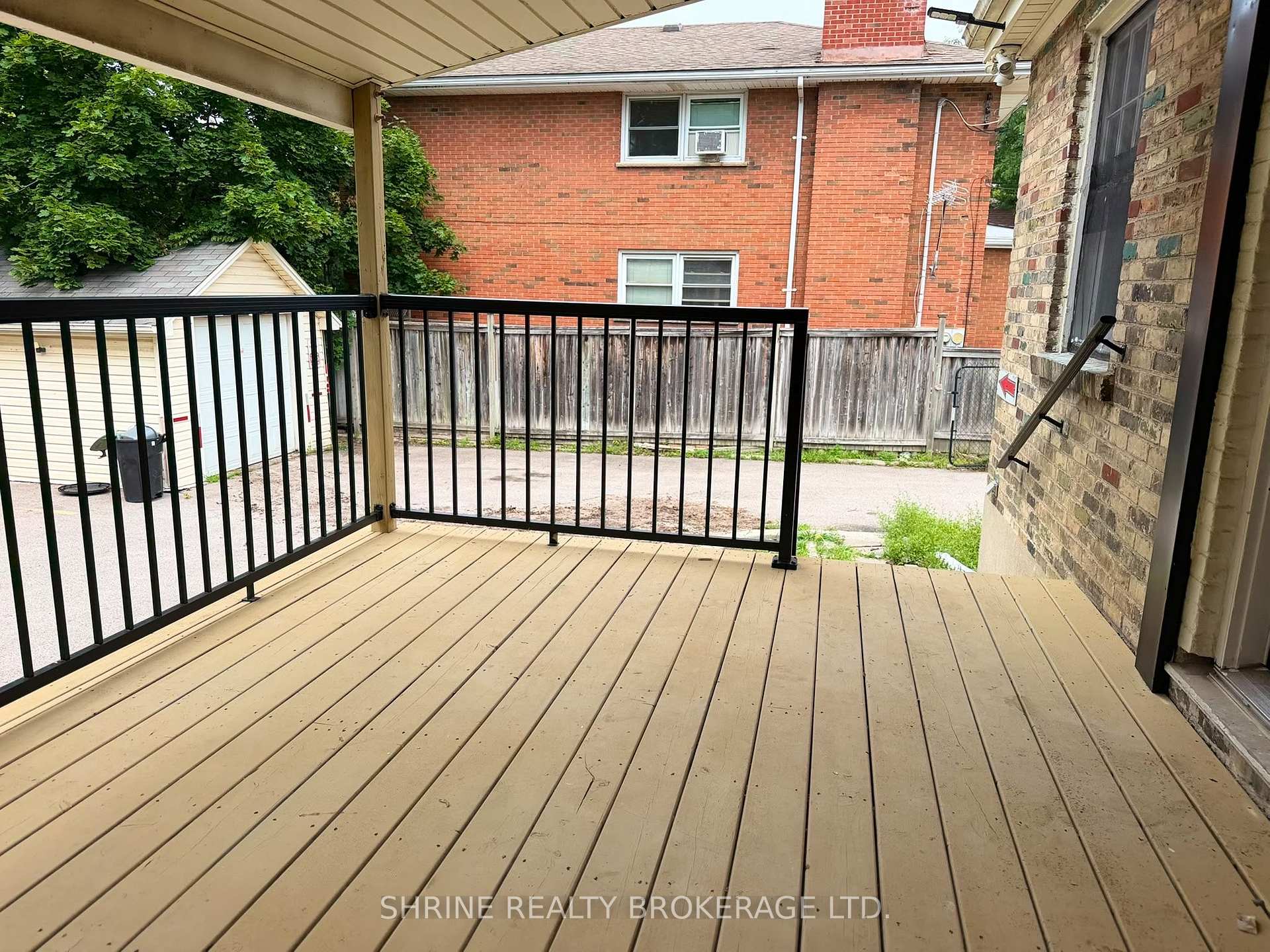 Photo 25 of 367 Springbank Drive, London, South D — HOMEH