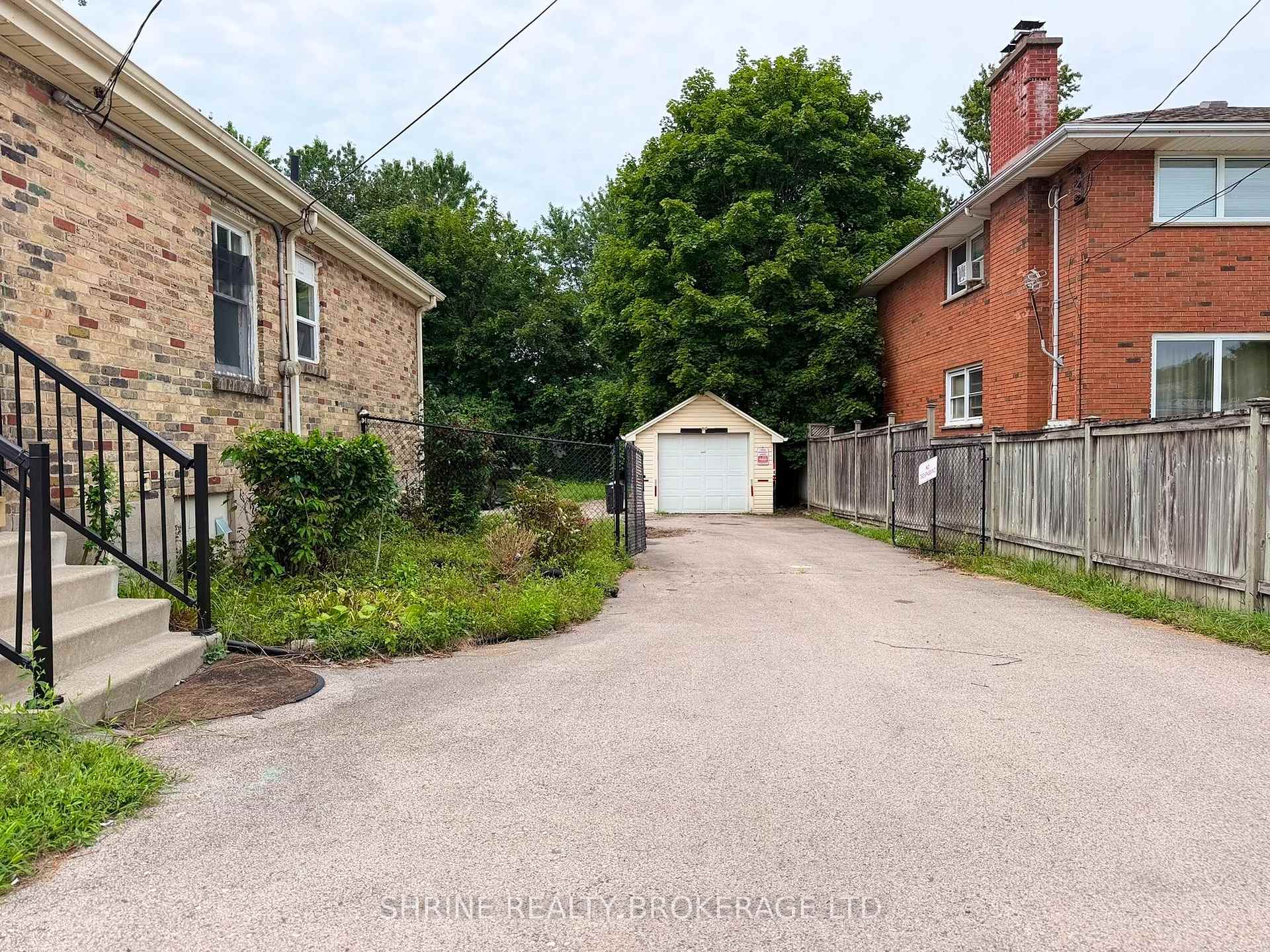 Photo 27 of 367 Springbank Drive, London, South D — HOMEH