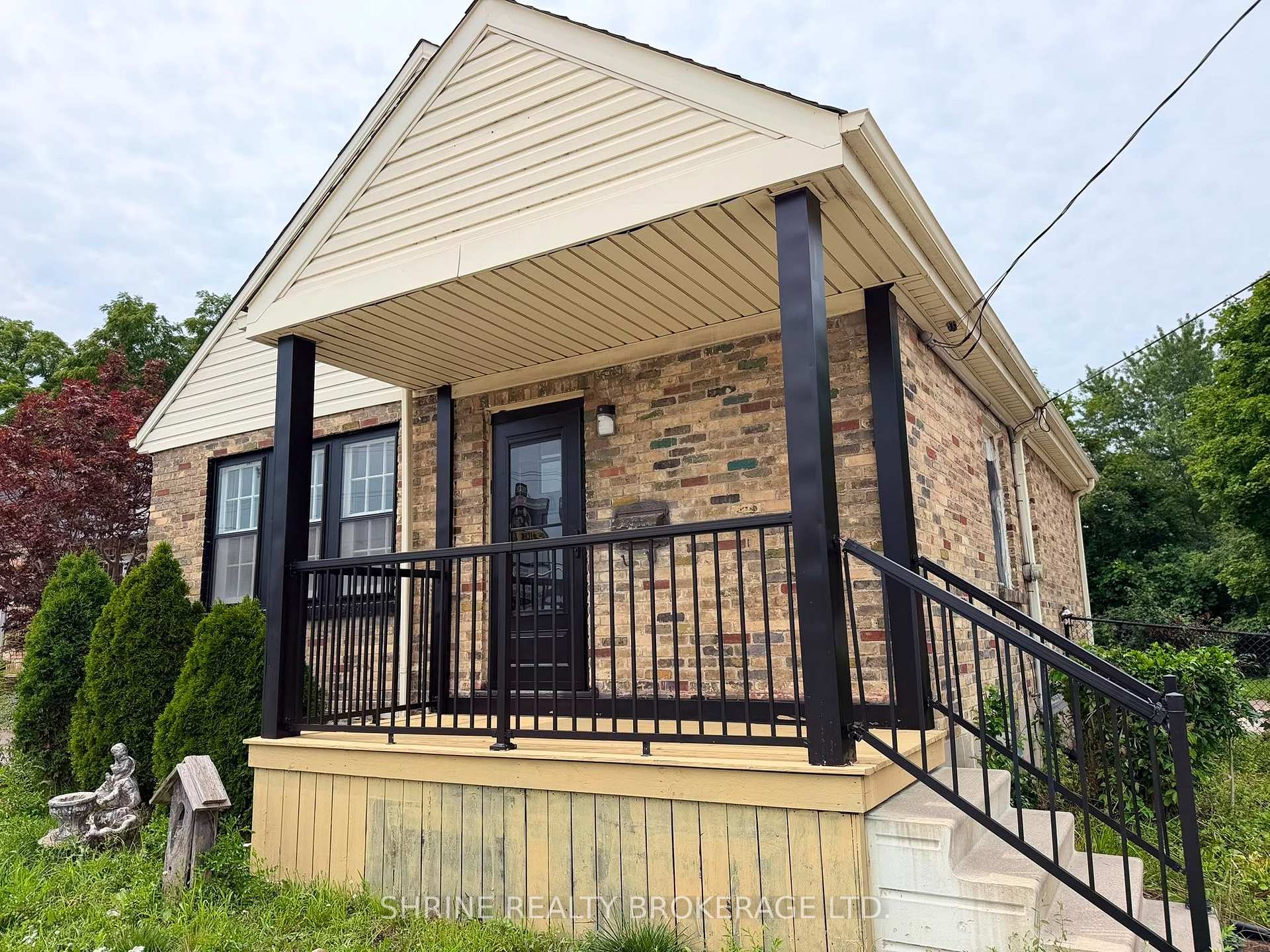 Photo 30 of 367 Springbank Drive, London, South D — HOMEH
