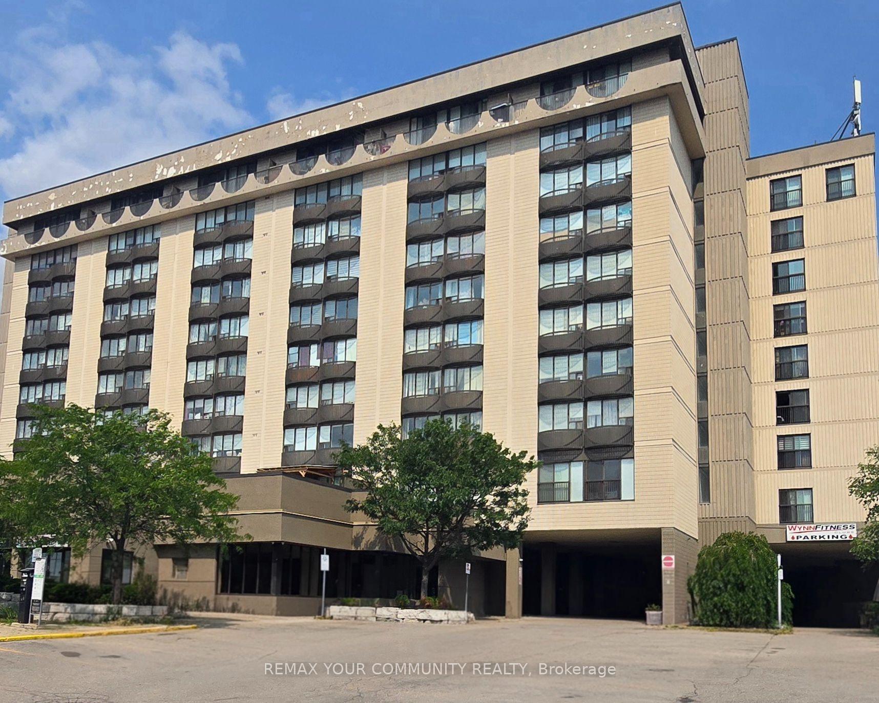 Photo of Unit 413, 2737 Keele Street
