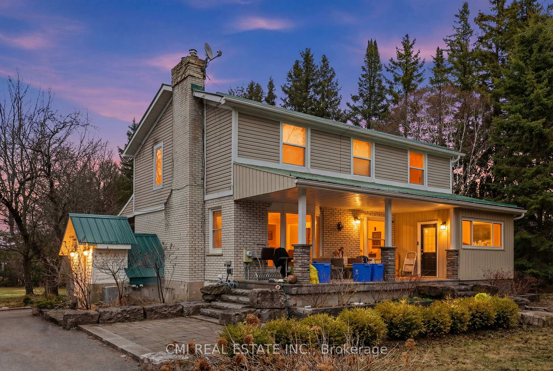 Photo of 5607 Tenth Line