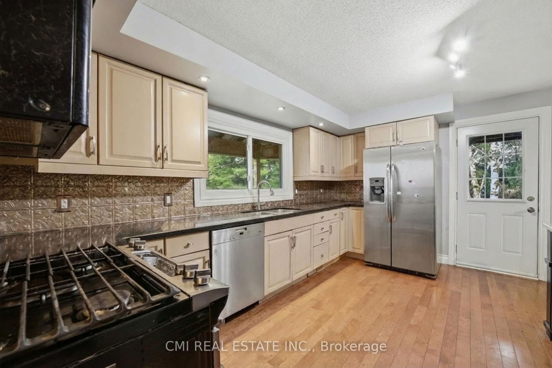 Photo 12 of 5607 Tenth Line, Erin, Rural Erin — HOMEH