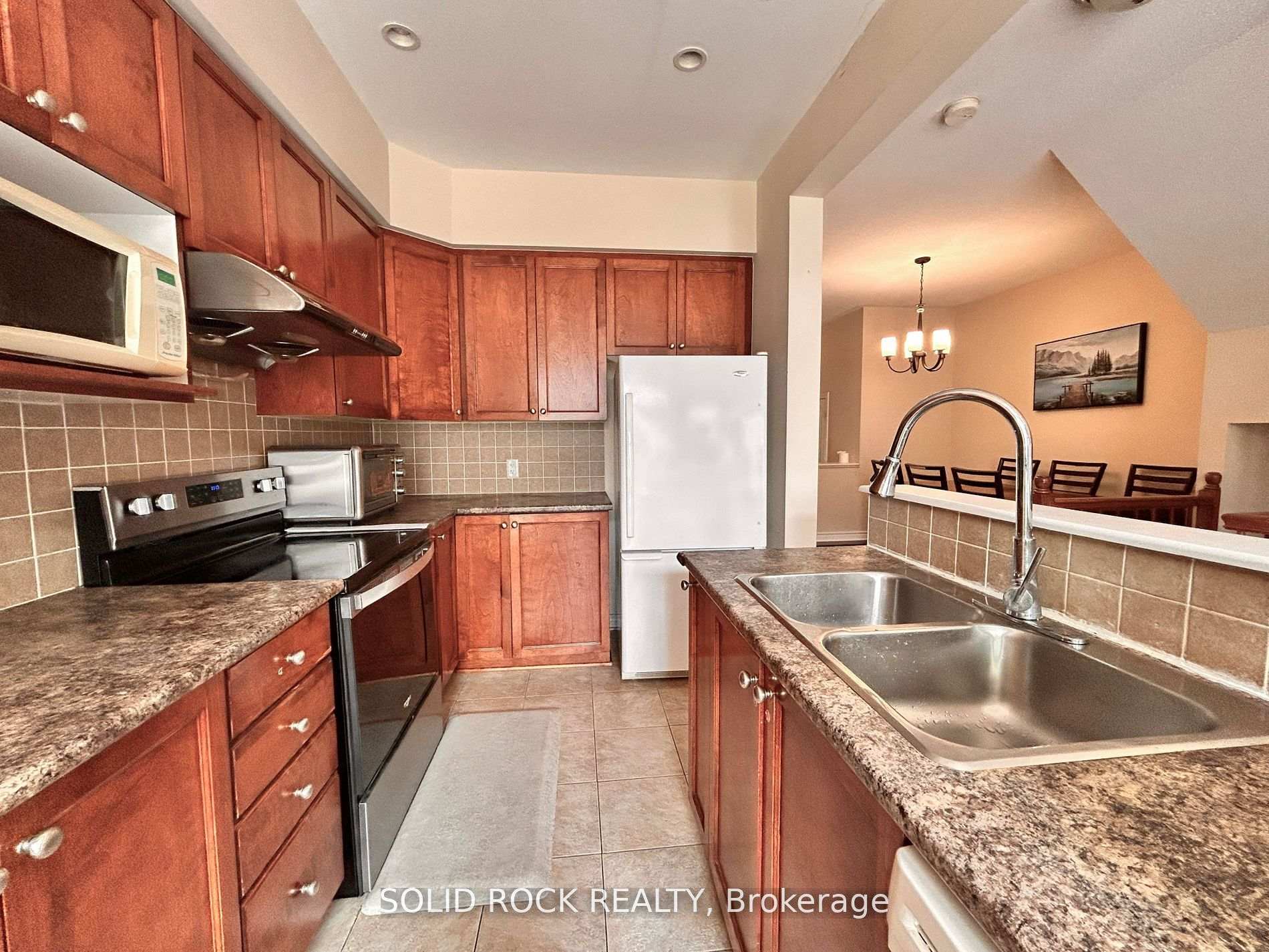 Photo 11 of 66 Madelon Drive, Ottawa, Barrhaven - Longfields — HOMEH
