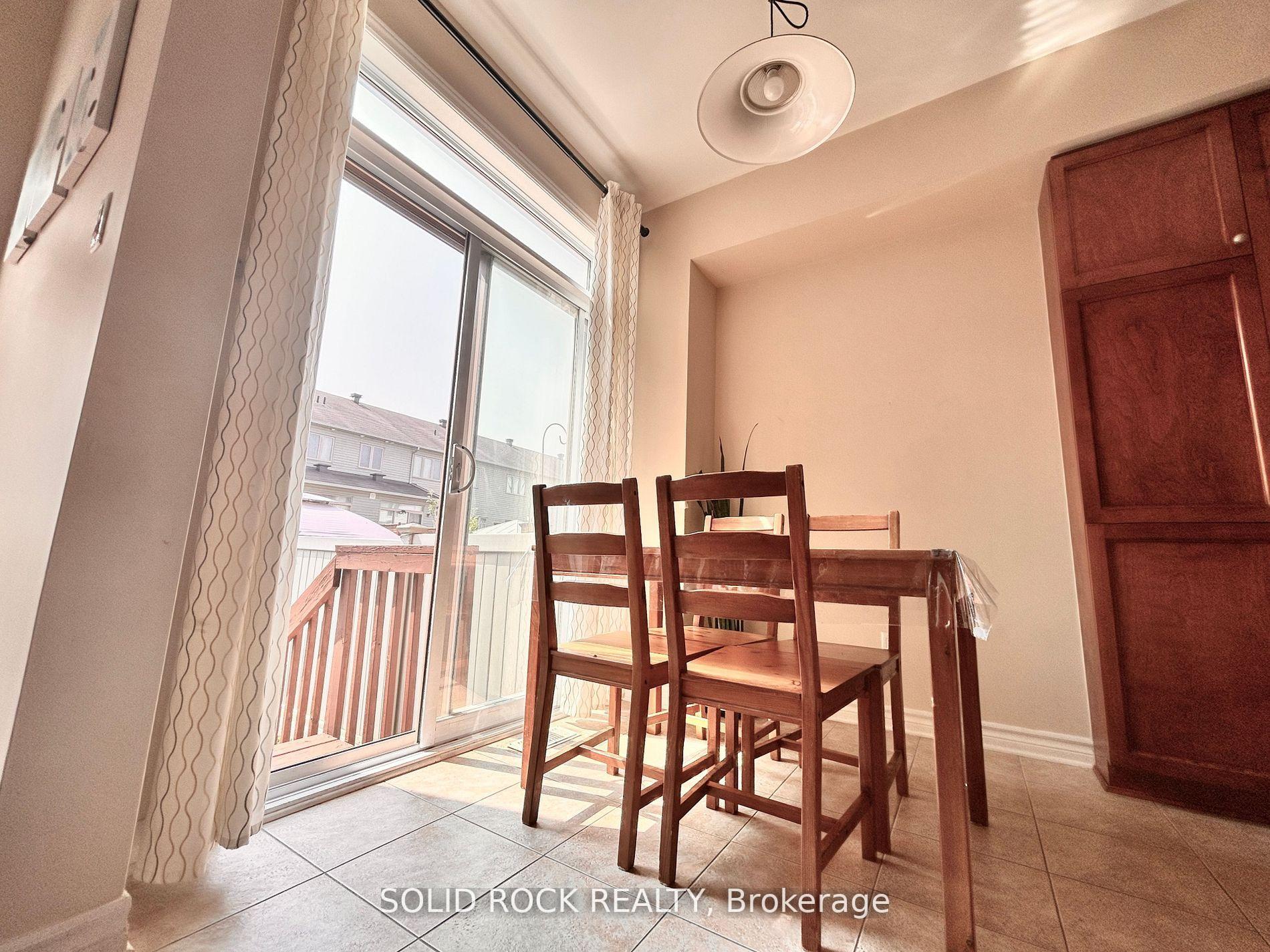 Photo 12 of 66 Madelon Drive, Ottawa, Barrhaven - Longfields — HOMEH
