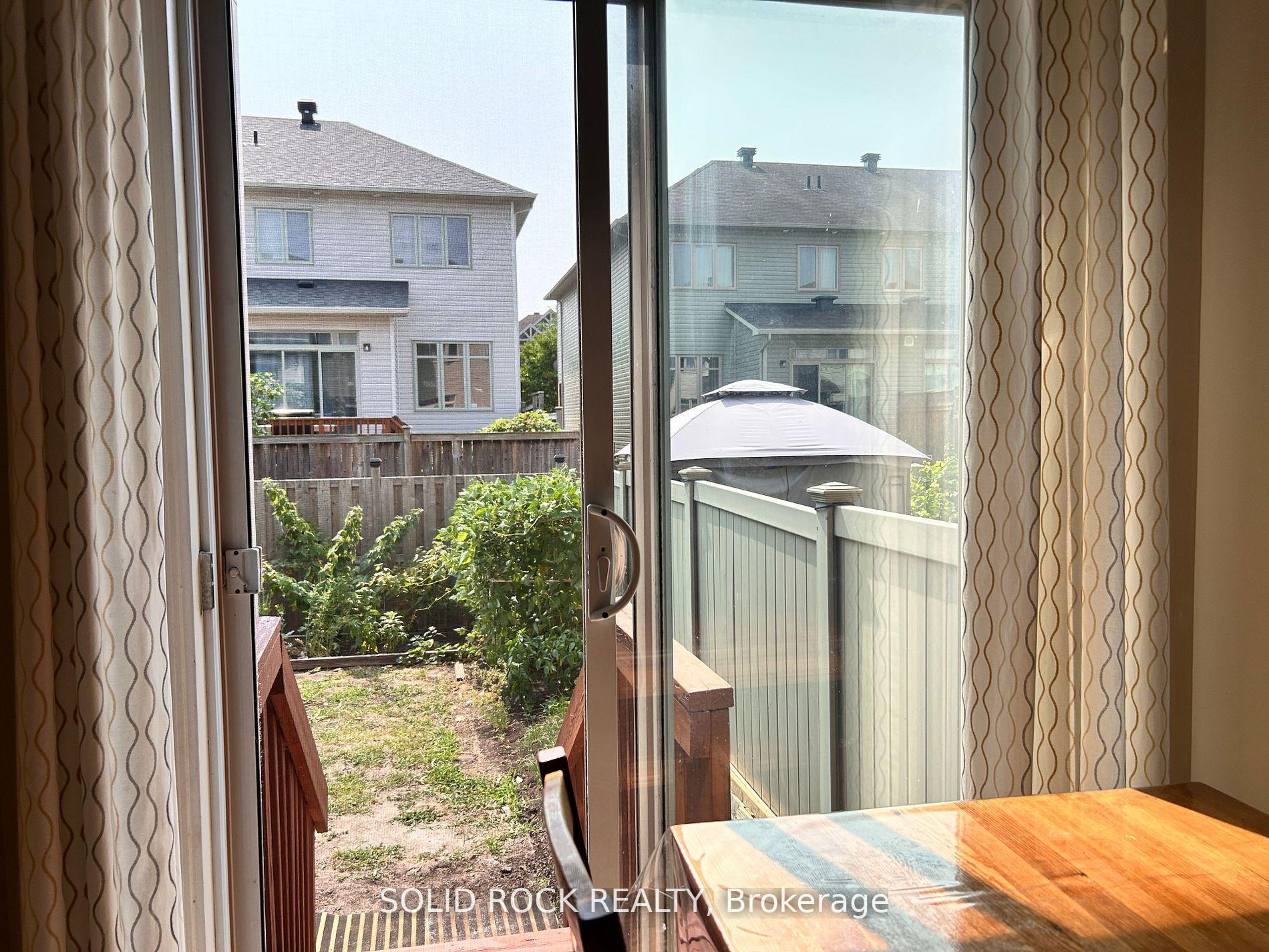 Photo 13 of 66 Madelon Drive, Ottawa, Barrhaven - Longfields — HOMEH