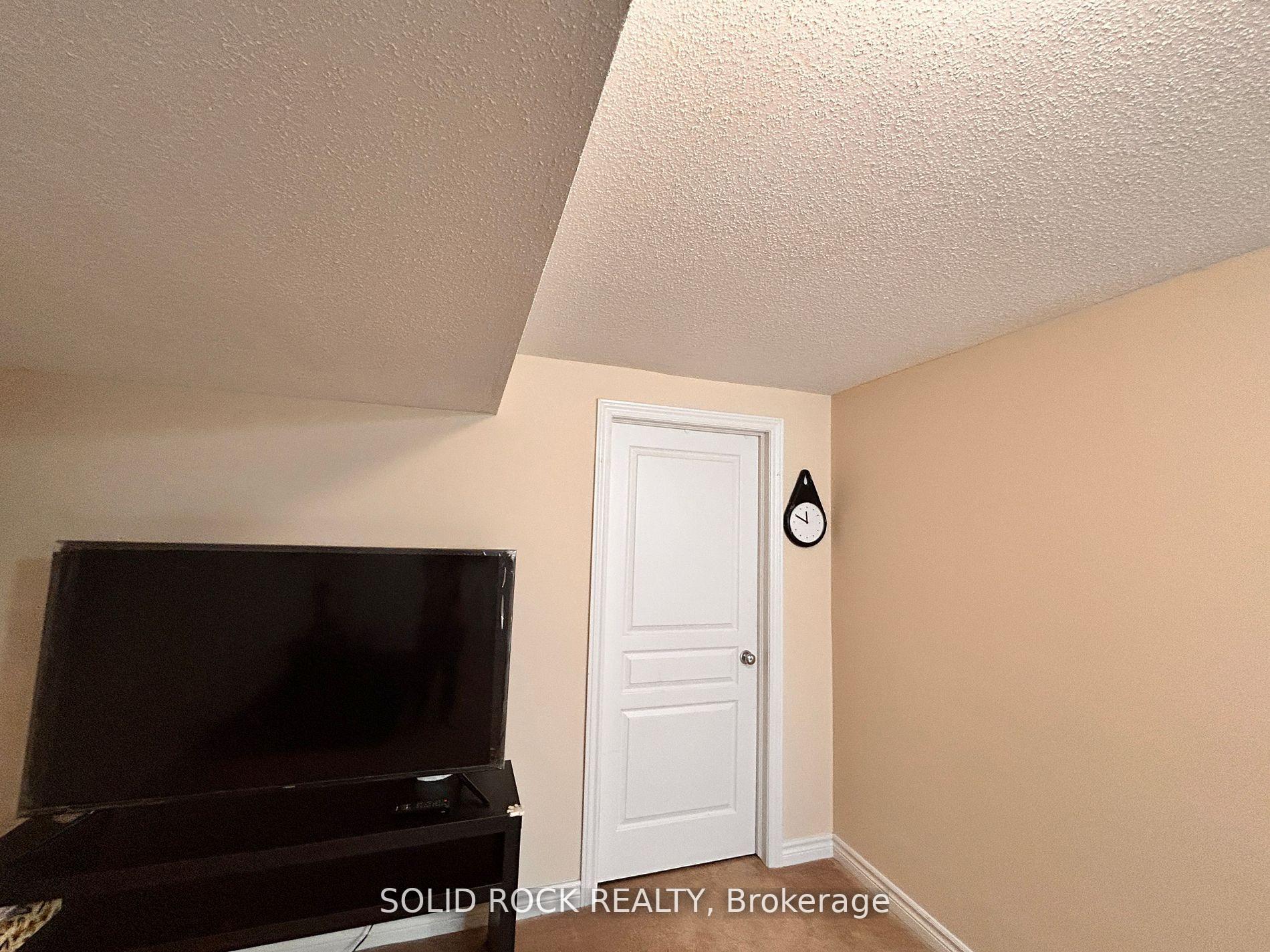Photo 36 of 66 Madelon Drive, Ottawa, Barrhaven - Longfields — HOMEH