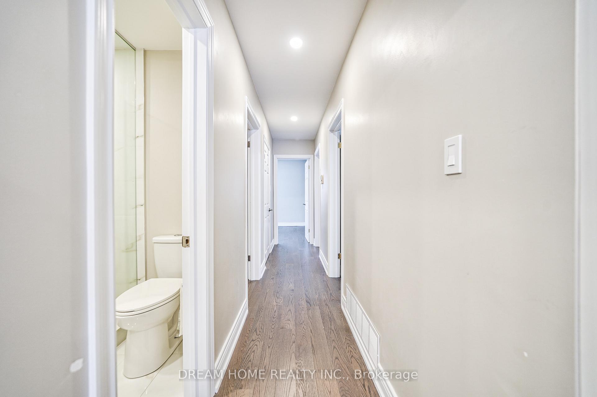 Photo 12 of Unit Main, 451 Kenneth Avenue, North York, Willowdale East — HOMEH