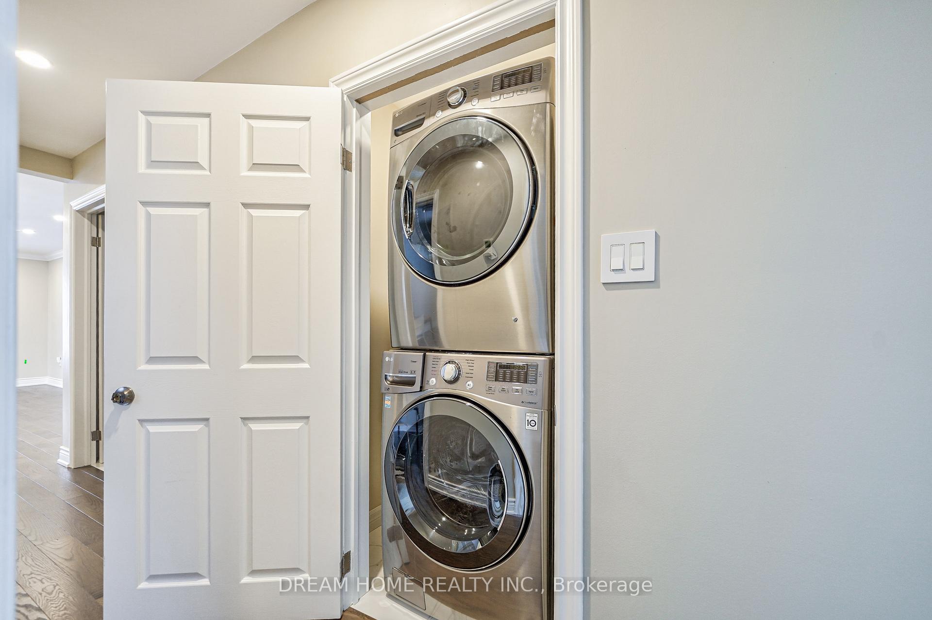 Photo 15 of Unit Main, 451 Kenneth Avenue, North York, Willowdale East — HOMEH